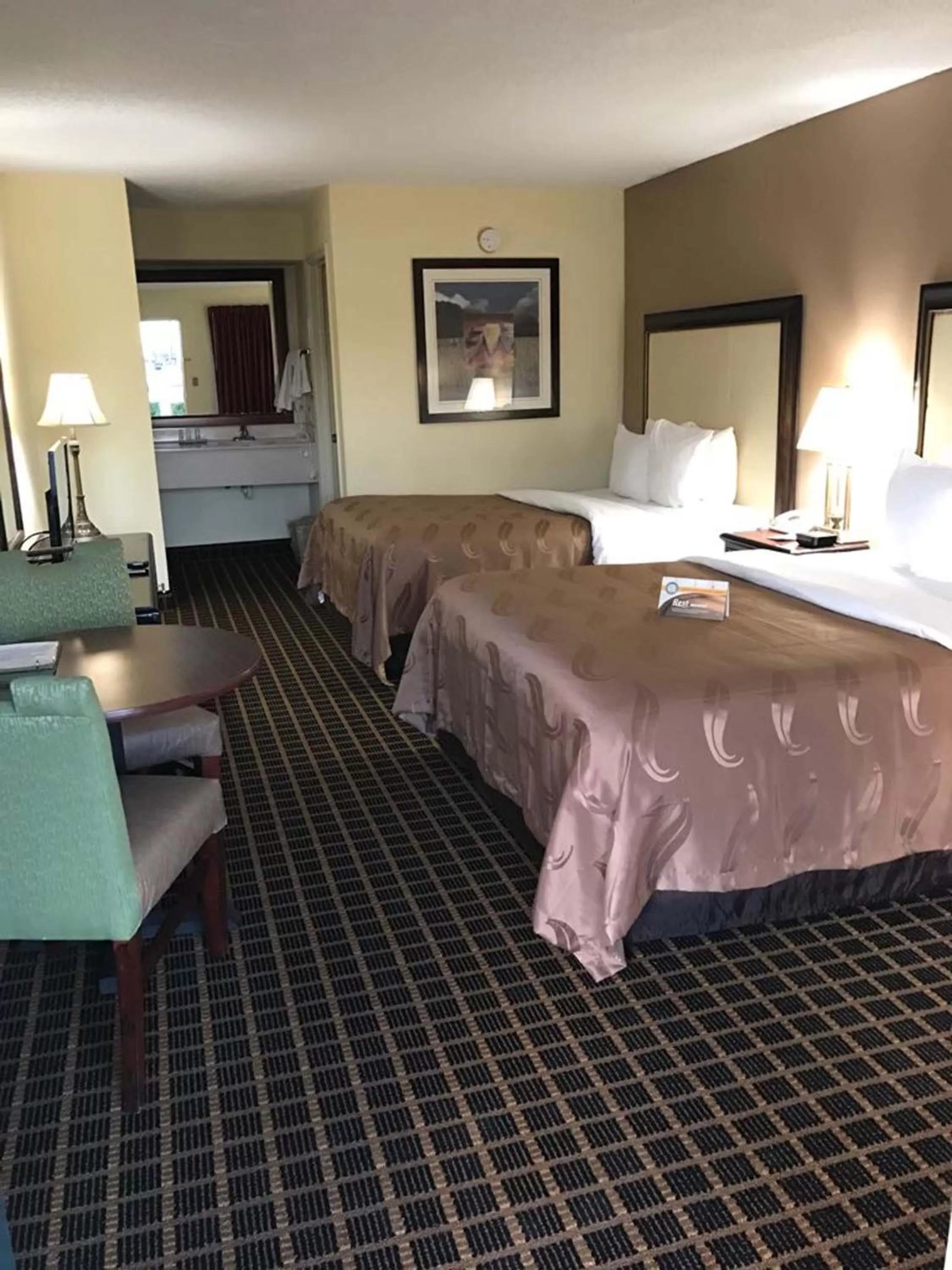 Queen Room with Two Queen Beds - Accessible/Non-Smoking  in Quality Inn Byron - Warner Robins