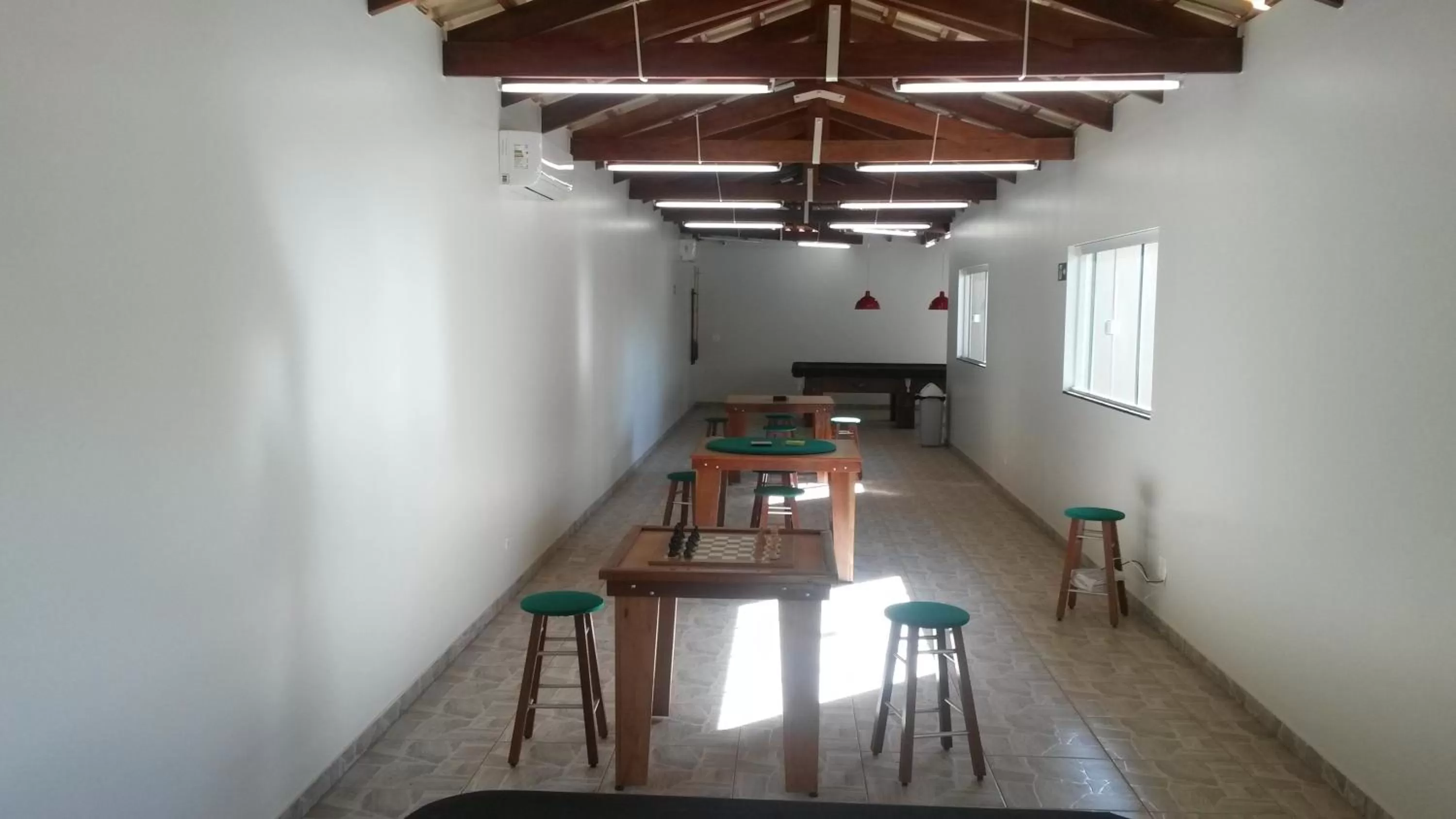 Billiard in Pousada DuKalango