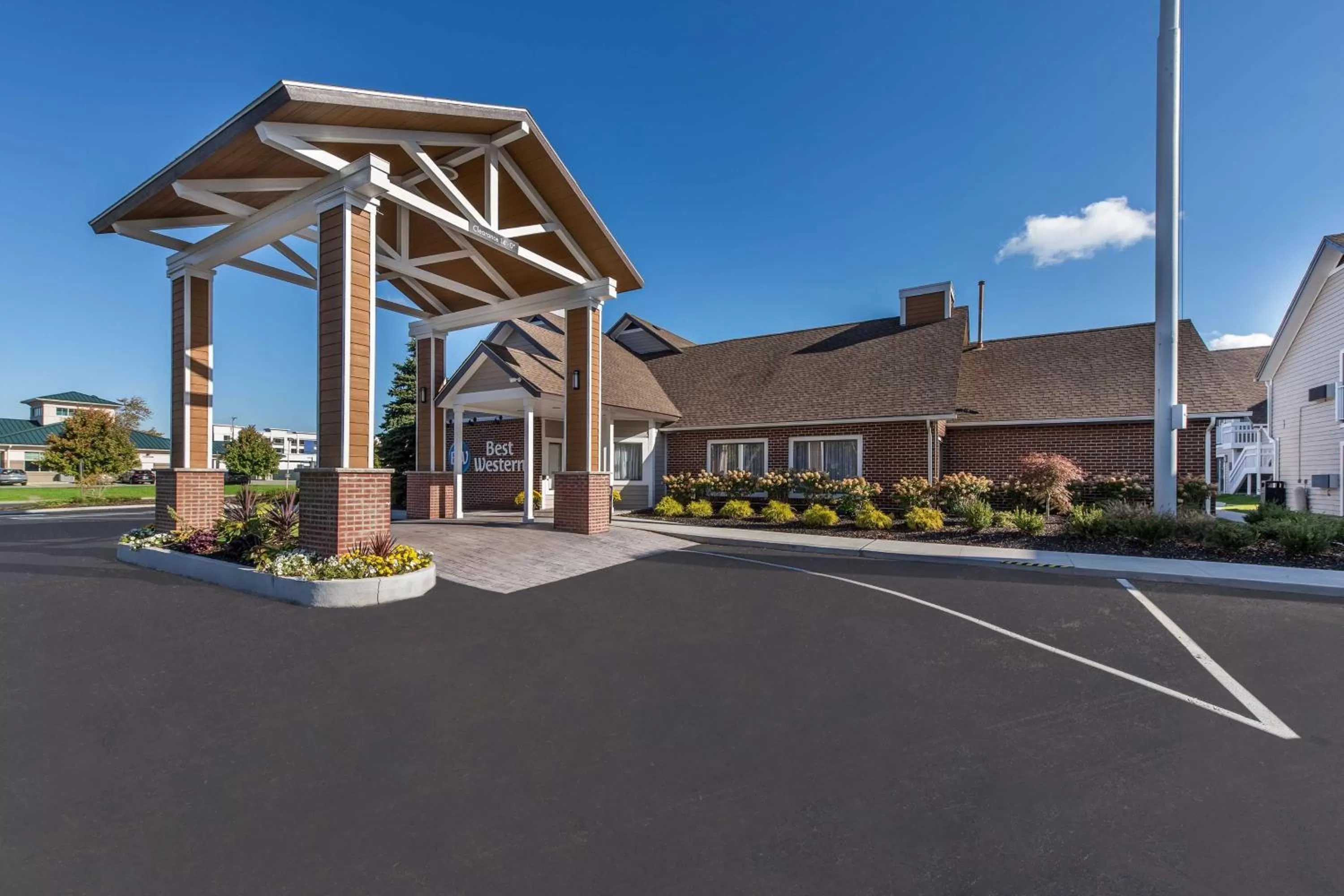 Property building in Best Western Fishkill Inn & Suites