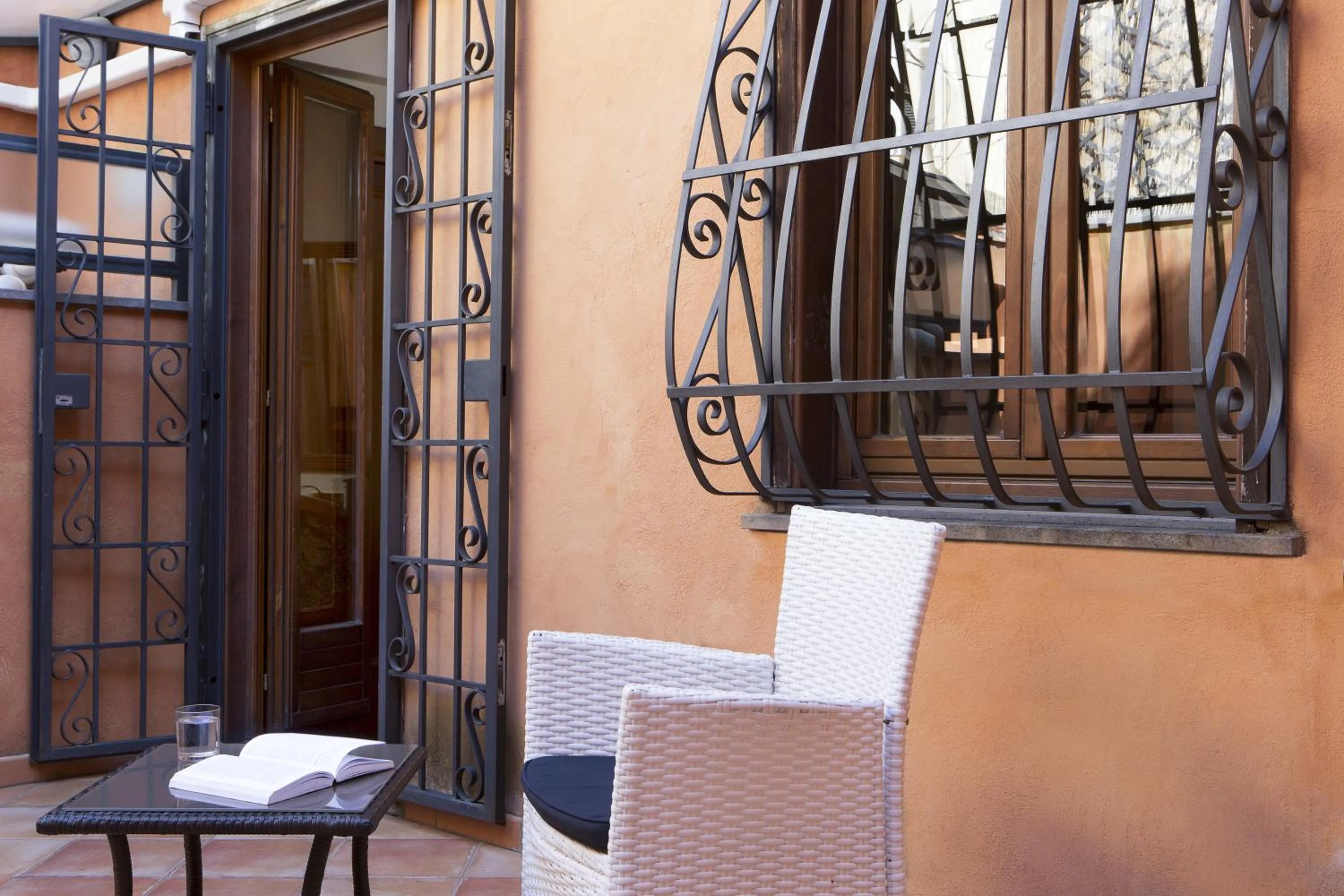 Property building in Hotel Teatro Pace