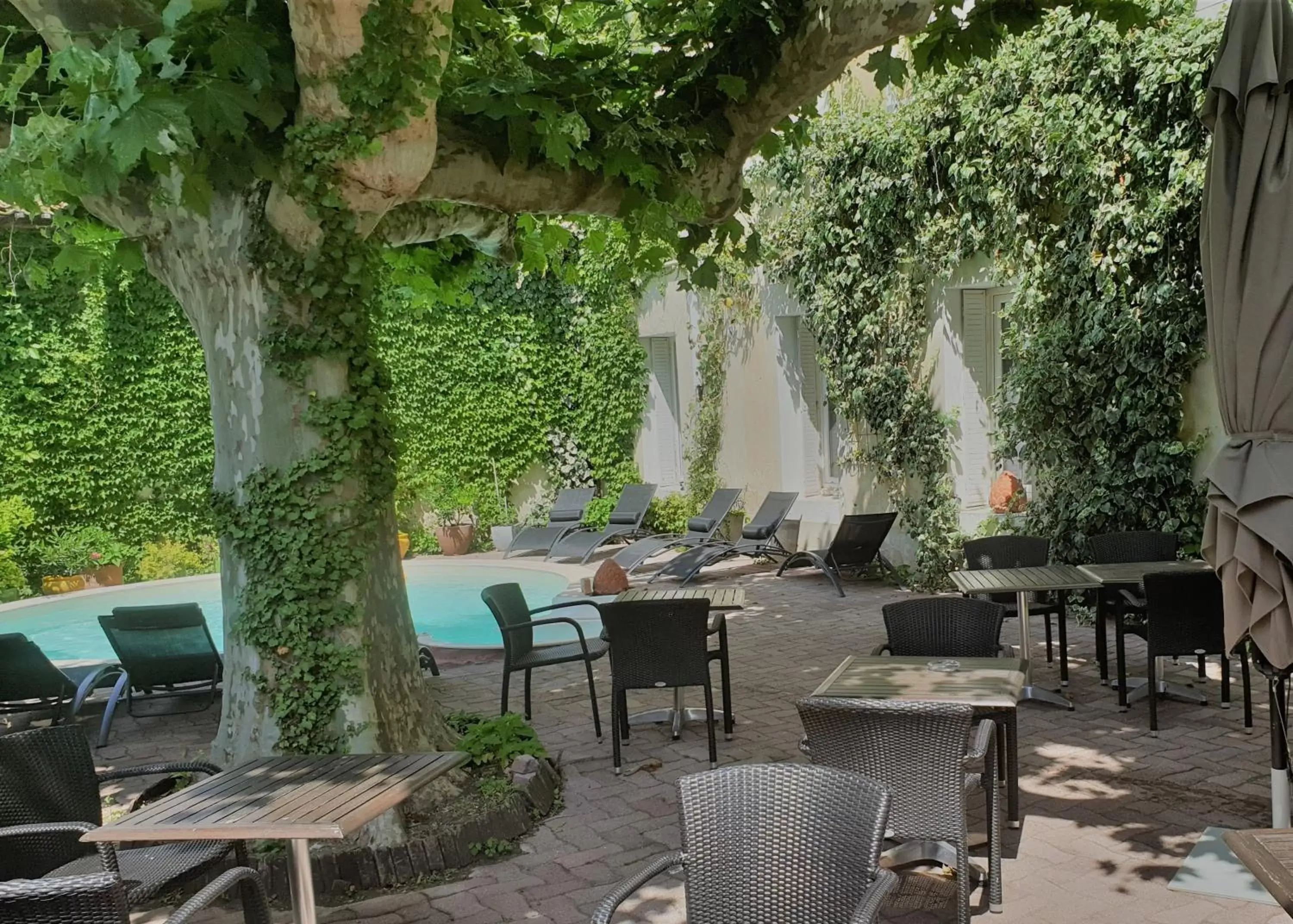 Cit'Hotel Le Louvre Orange Cit'Hotel Le Louvre Orange