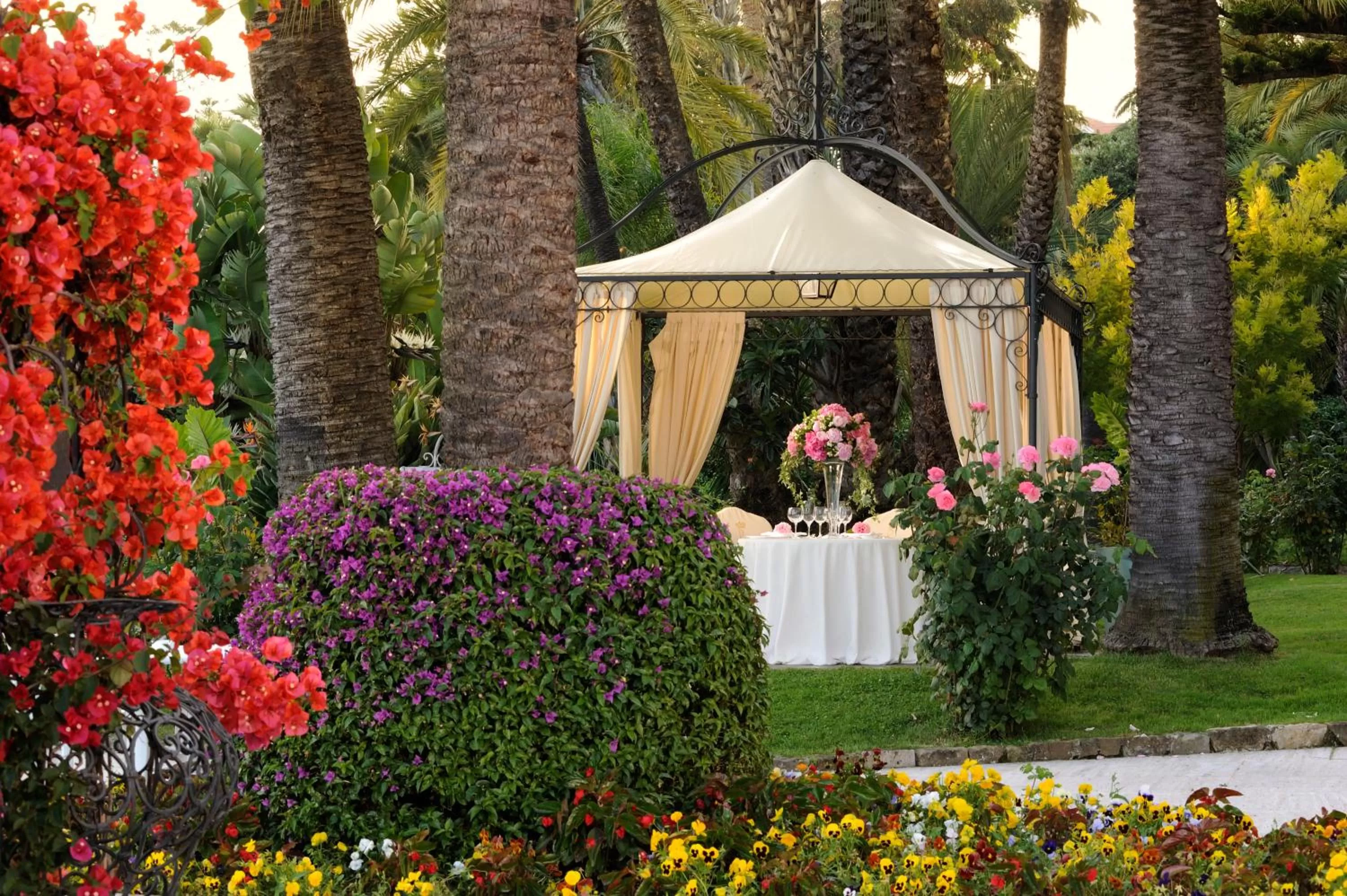 Garden in Royal Hotel Sanremo