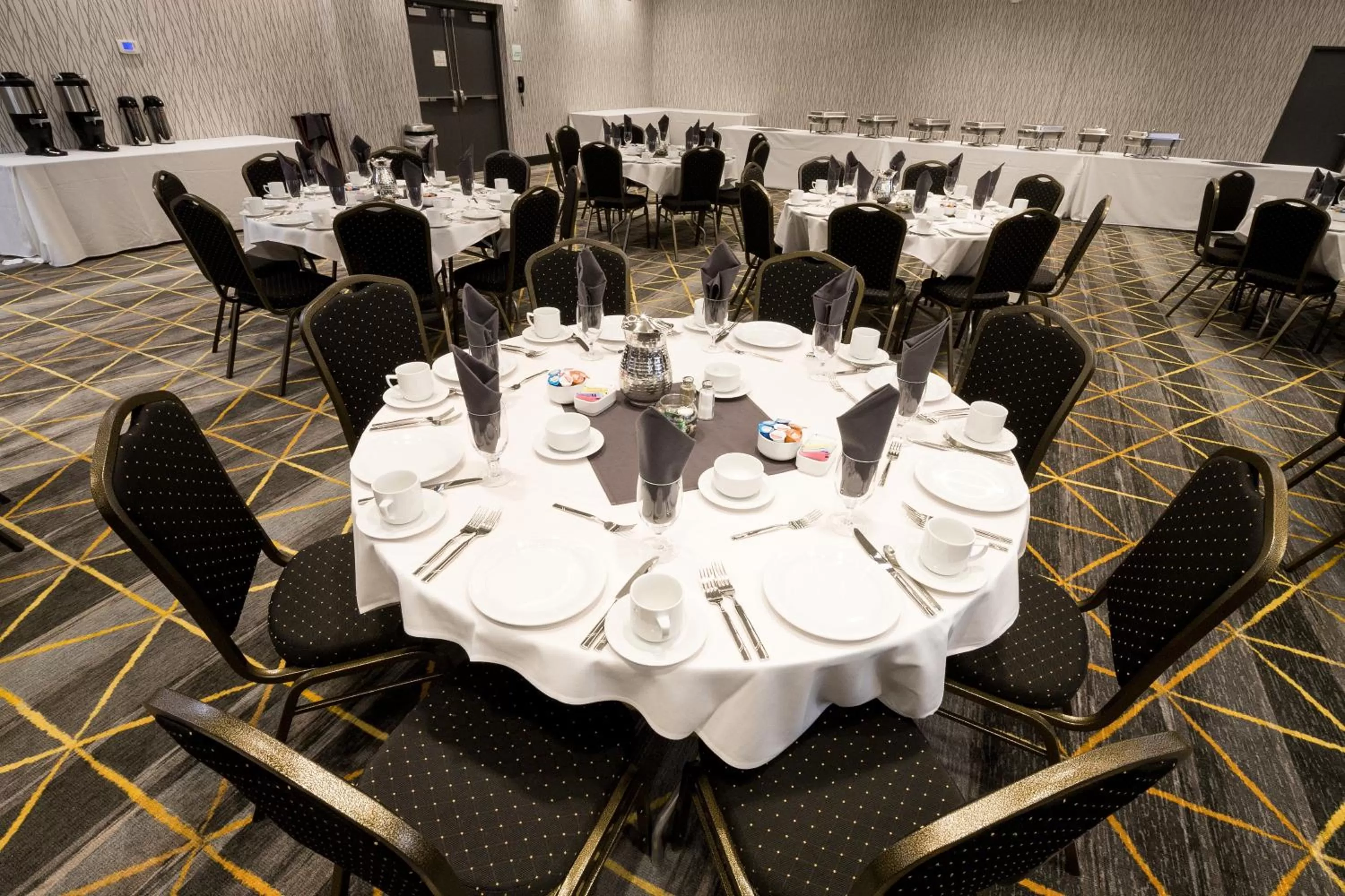 Meeting/conference room in Holiday Inn - Kalamazoo West by IHG