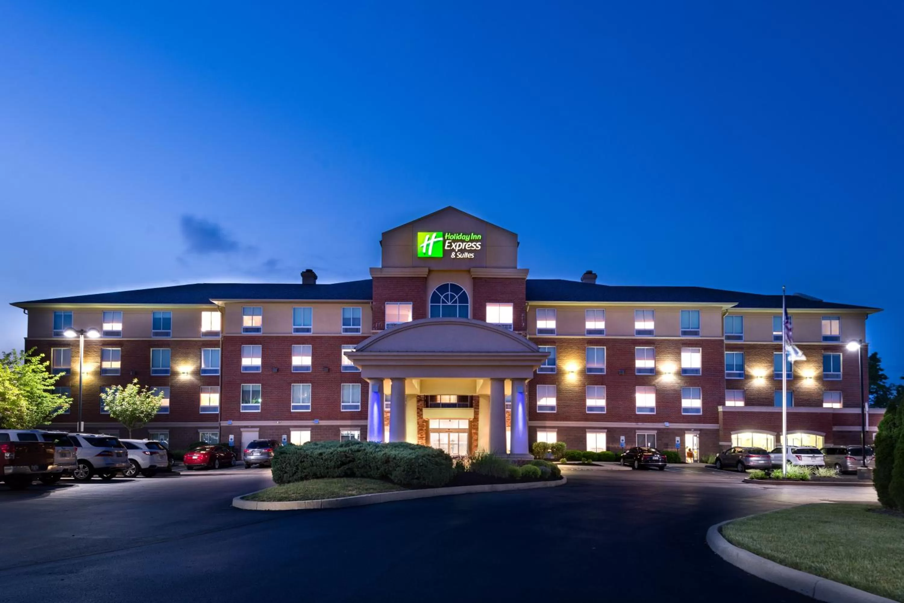 Property building in Holiday Inn Express Hotel & Suites Cincinnati - Mason by IHG