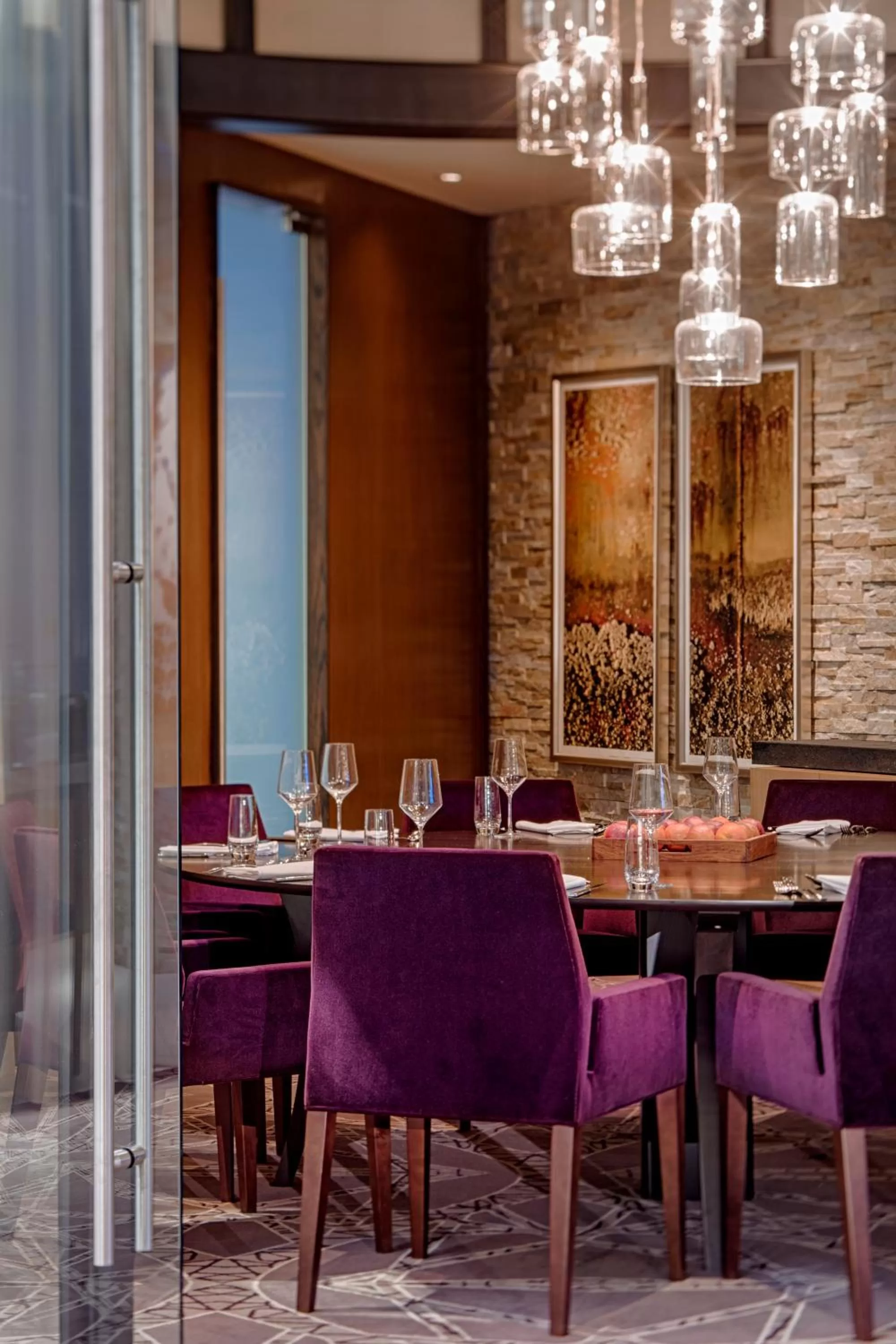 Dining area in Hyatt Regency Denver Tech Center