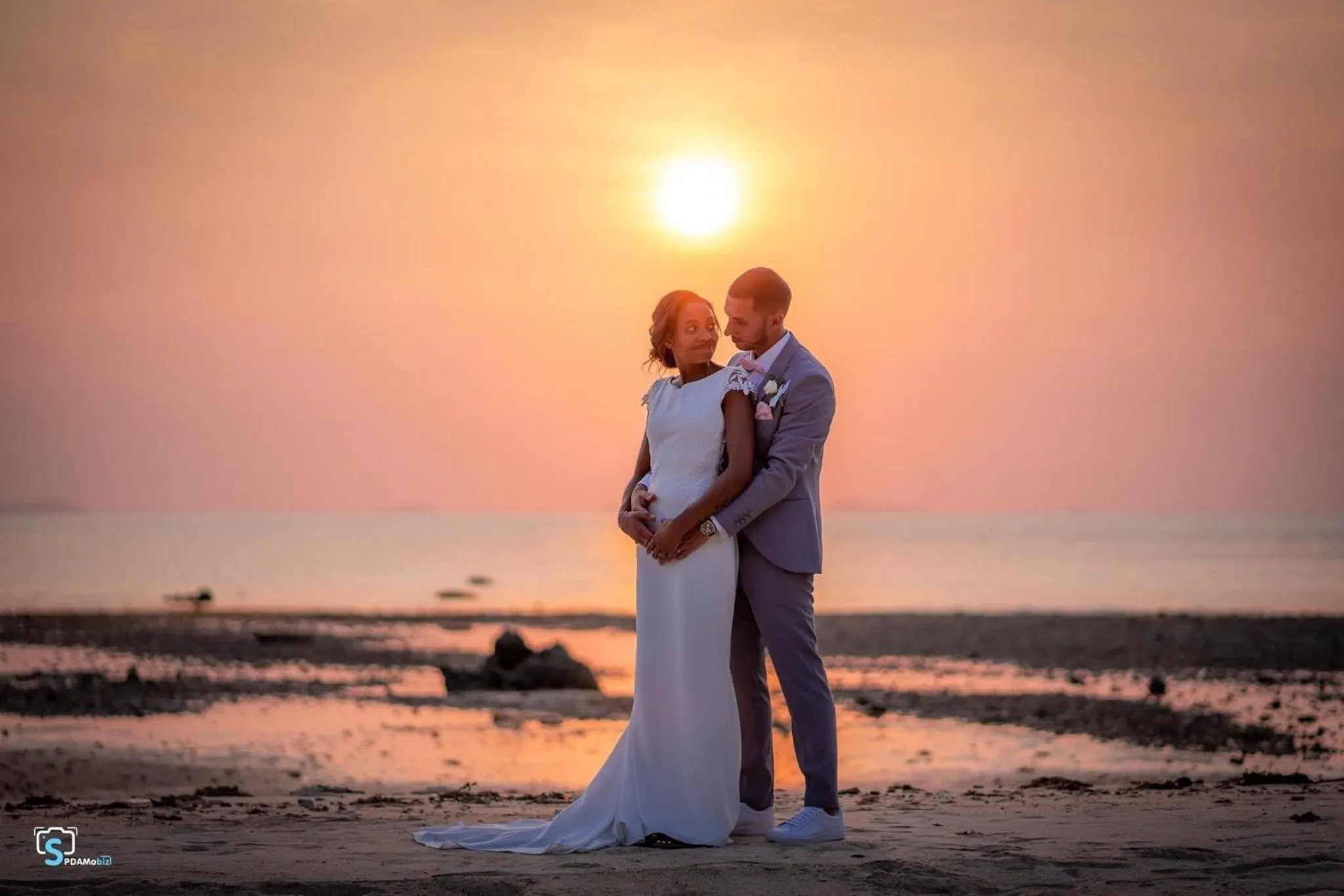 wedding in Am Samui Resort Taling Ngam