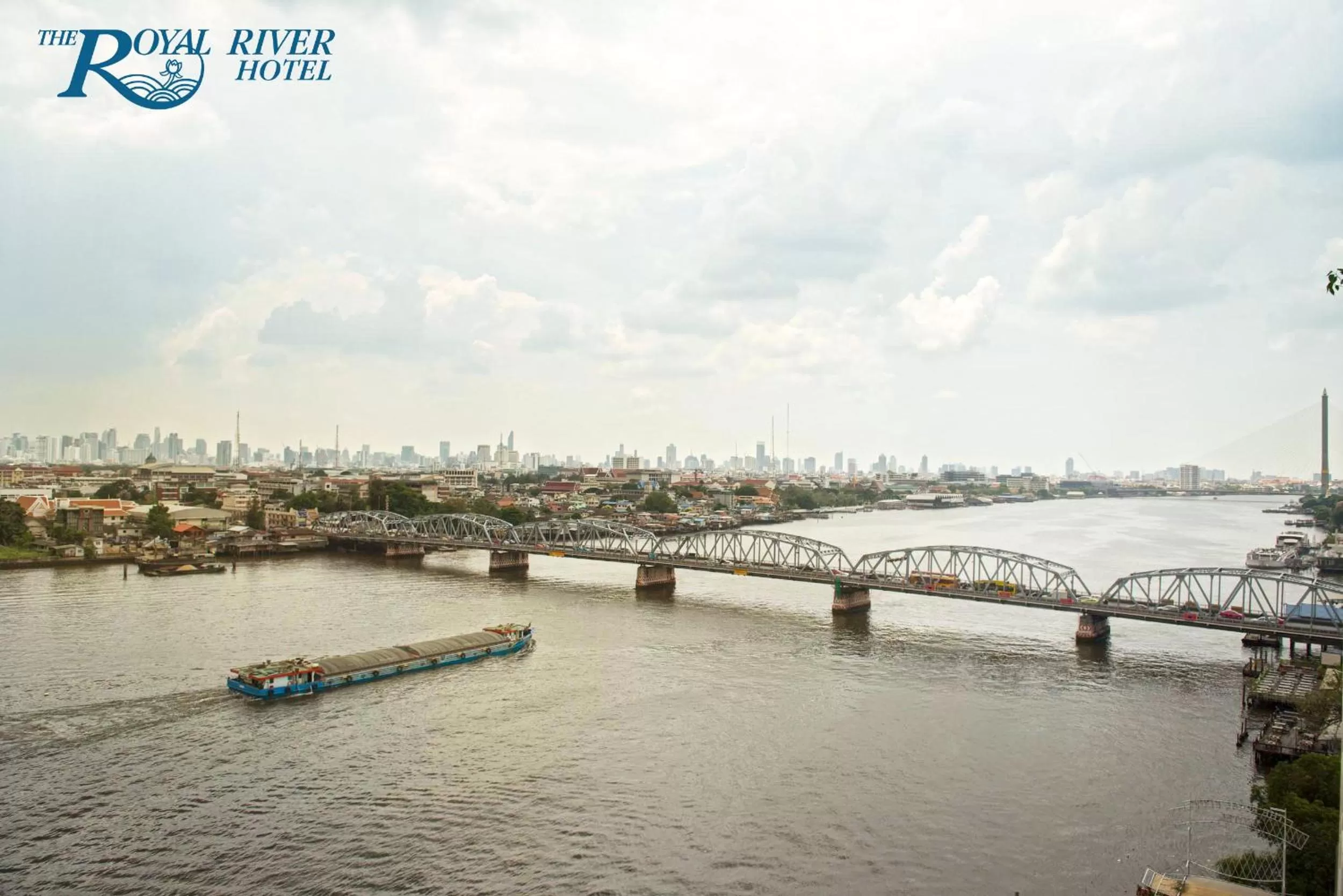 Day in The Royal River Hotel