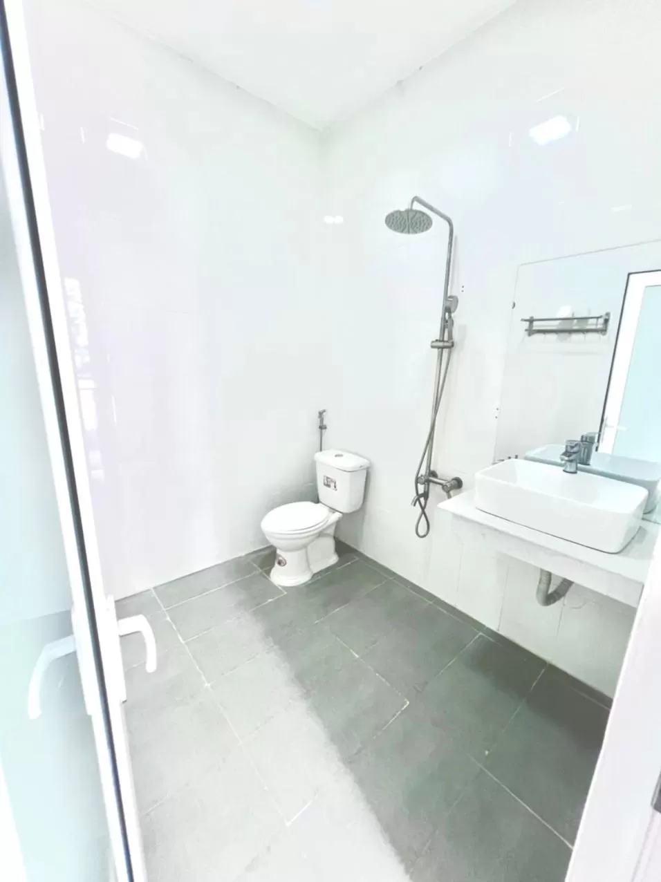 Bathroom in D'Villa Hotel - Homestay