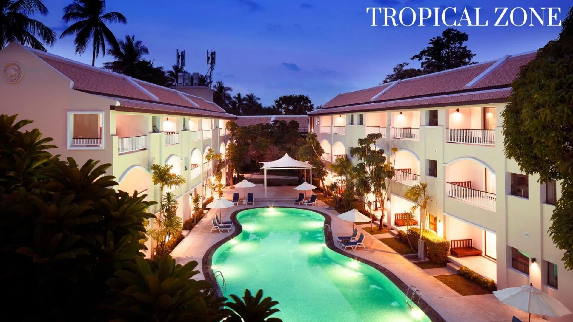 Swimming pool in Celes Samui