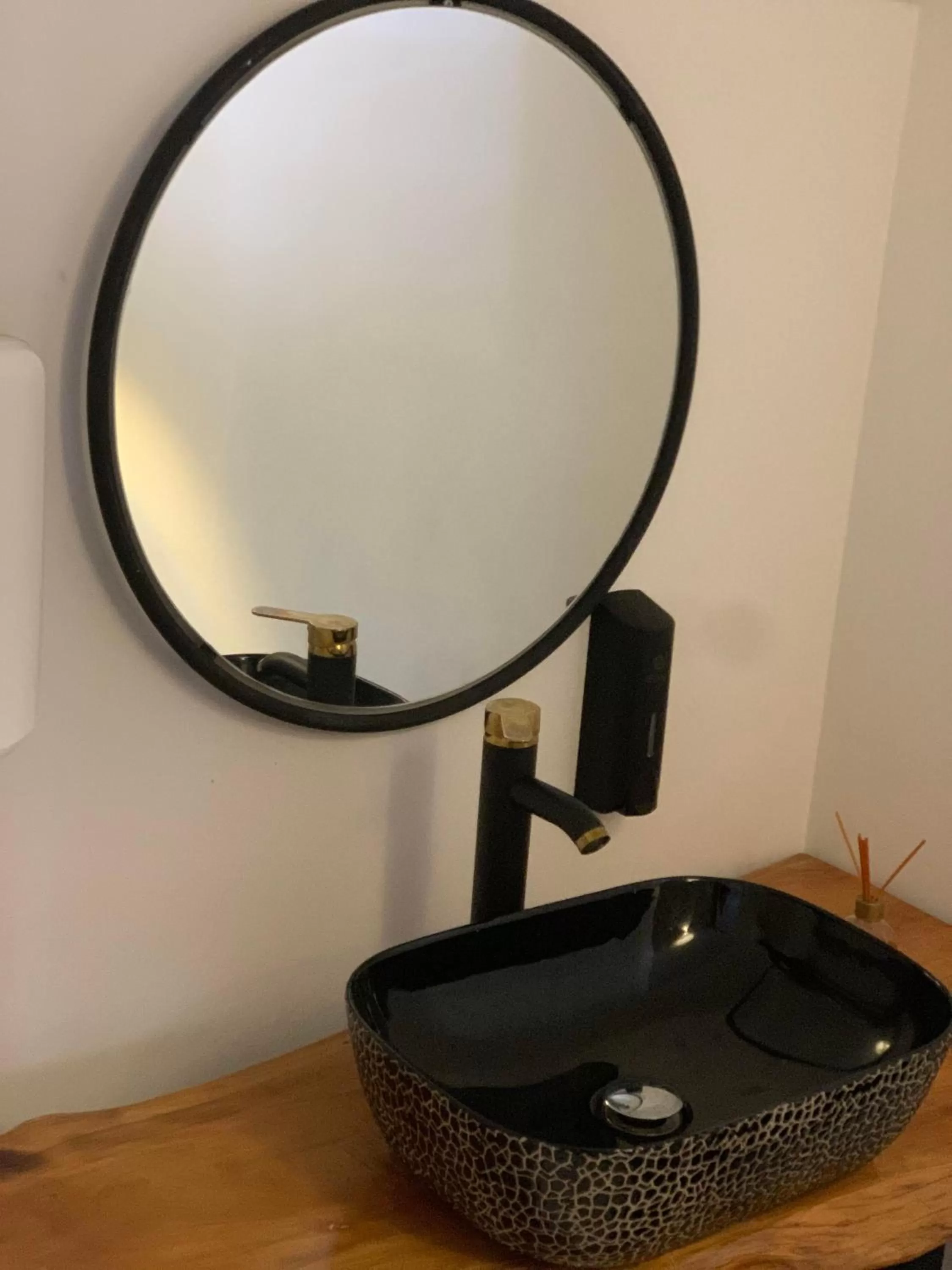 Bathroom in Hotel 14-04