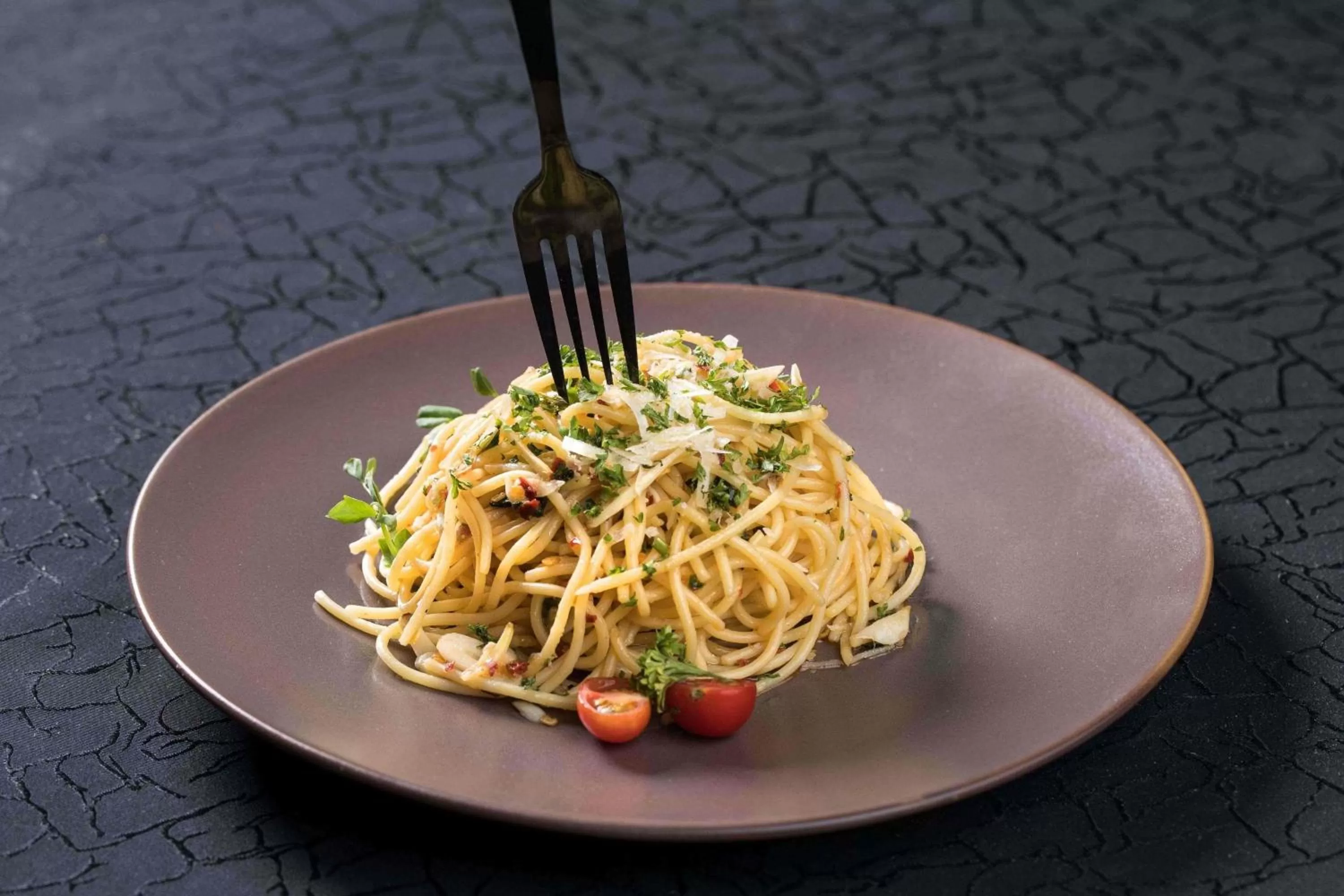 Restaurant/places to eat in Hyderabad Marriott Hotel & Convention Centre