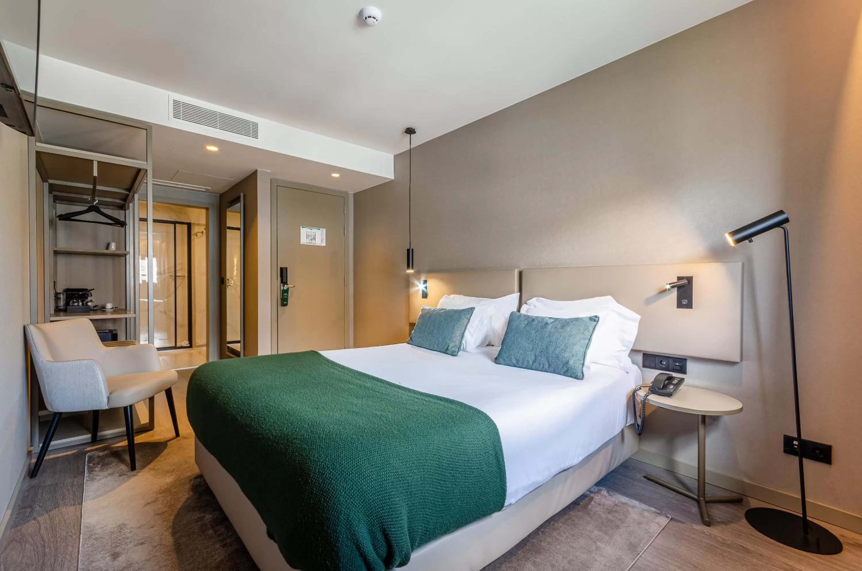 Bed in OMID Saldanha Hotel