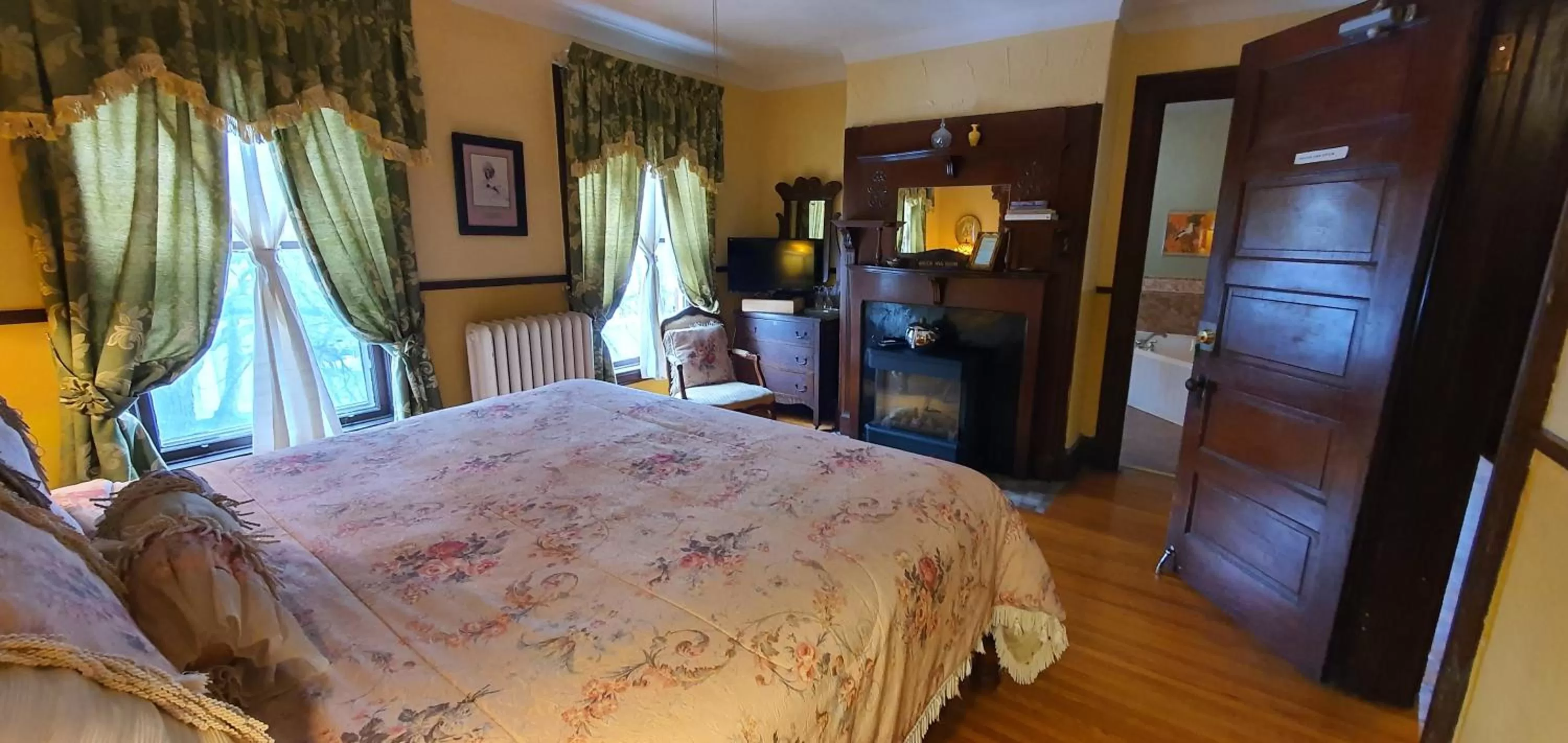 Bed in A Night to Remember B & B