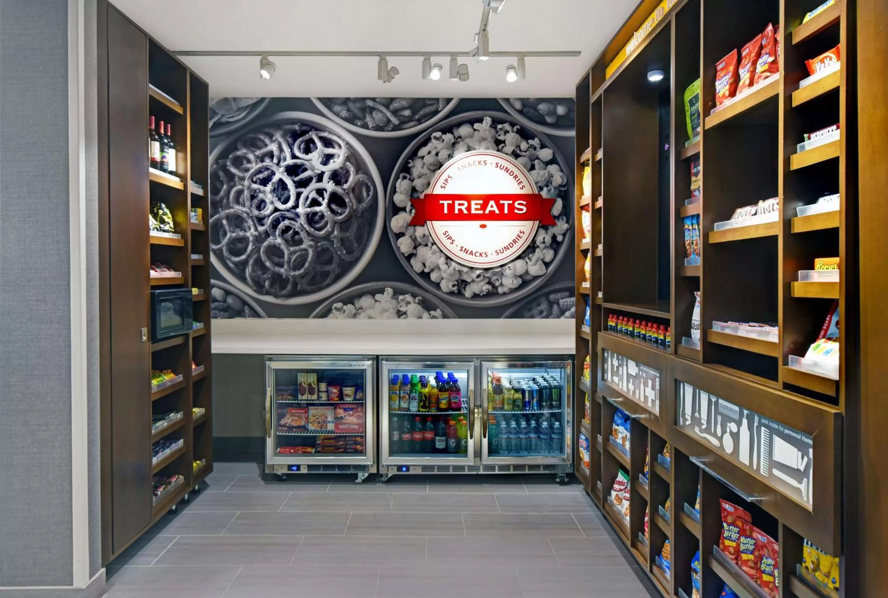 Restaurant/places to eat in Hampton Inn Las Vegas Strip South, NV 89123