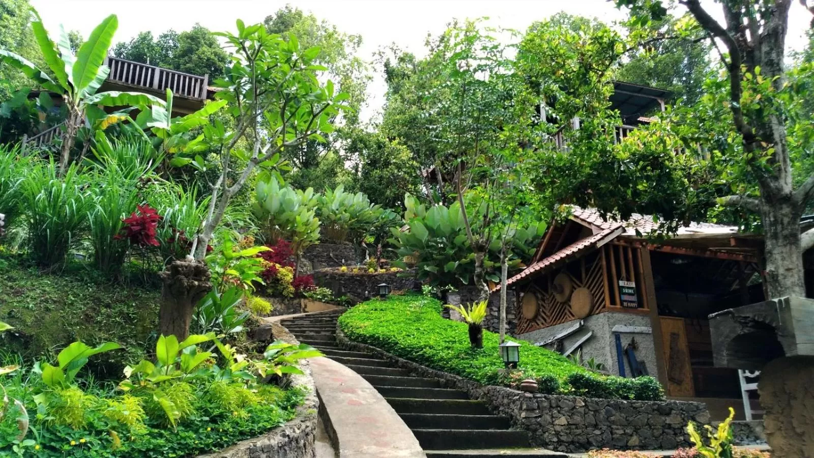 Garden in Swar Bali Lodge