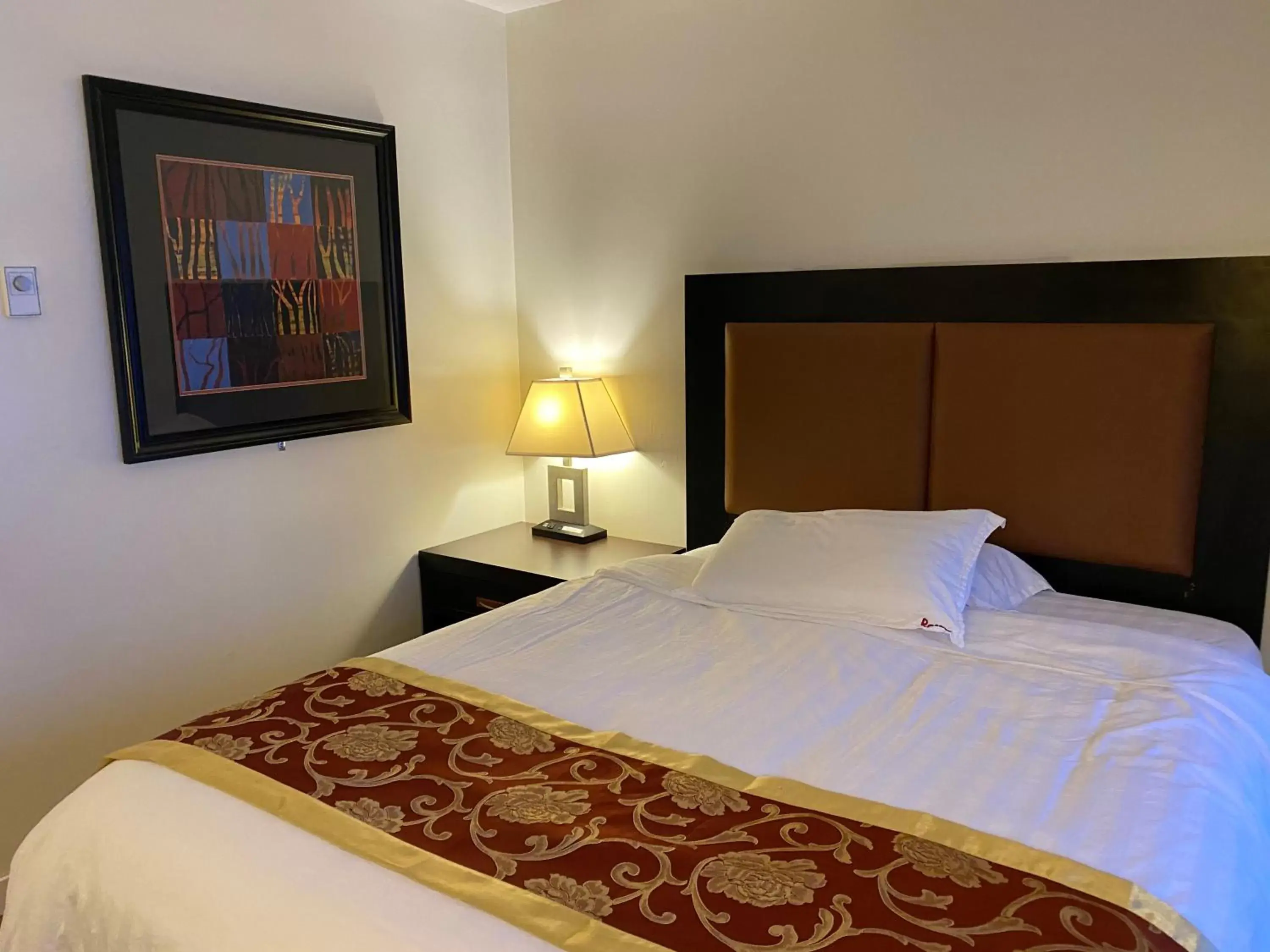 Standard Queen Room in Rondo Motel Standard Queen Room in Rondo Motel