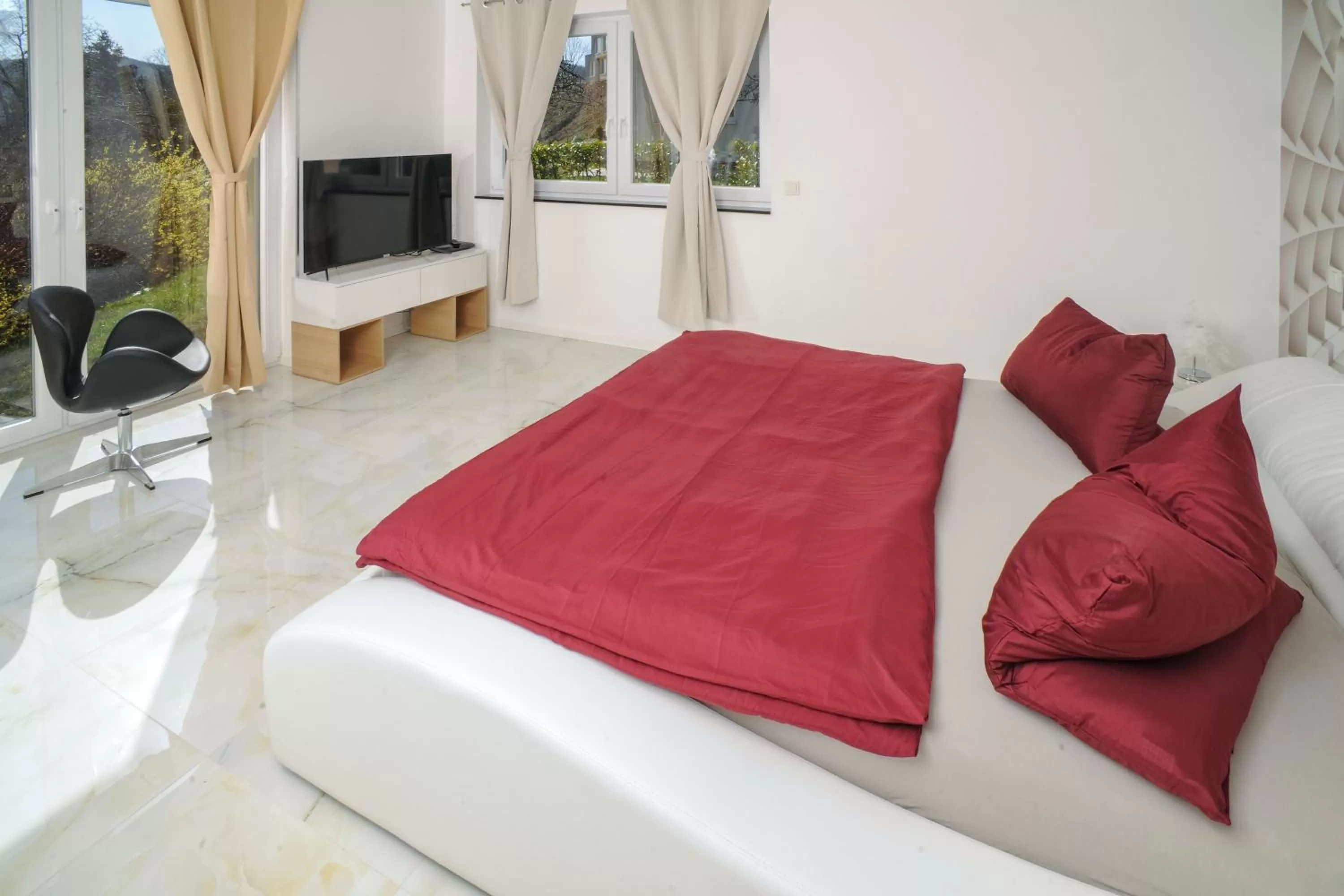 Bedroom, Bed in Designapartments Sweet Home - Sennhütte 11