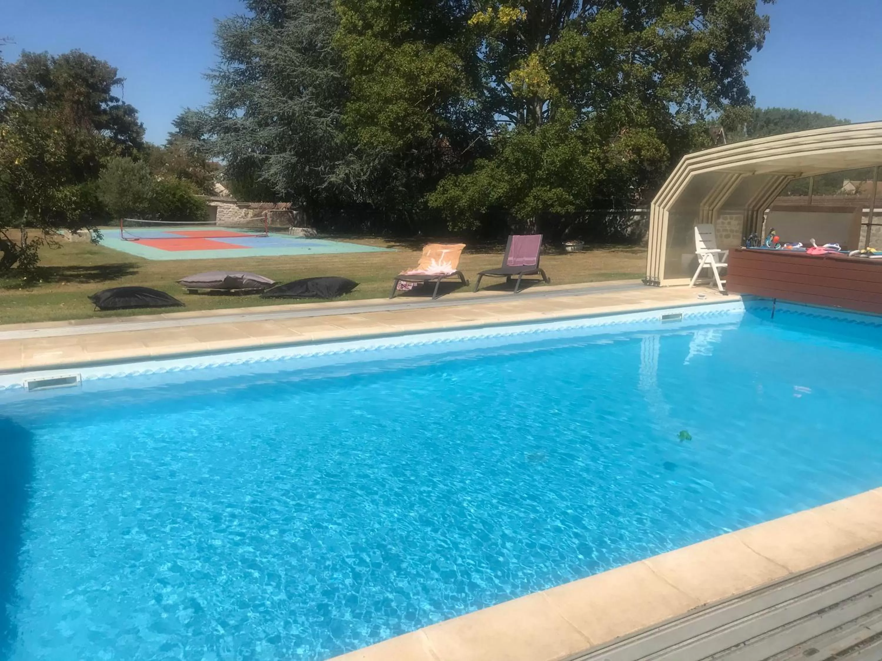 Swimming pool in la ferme des ruelles