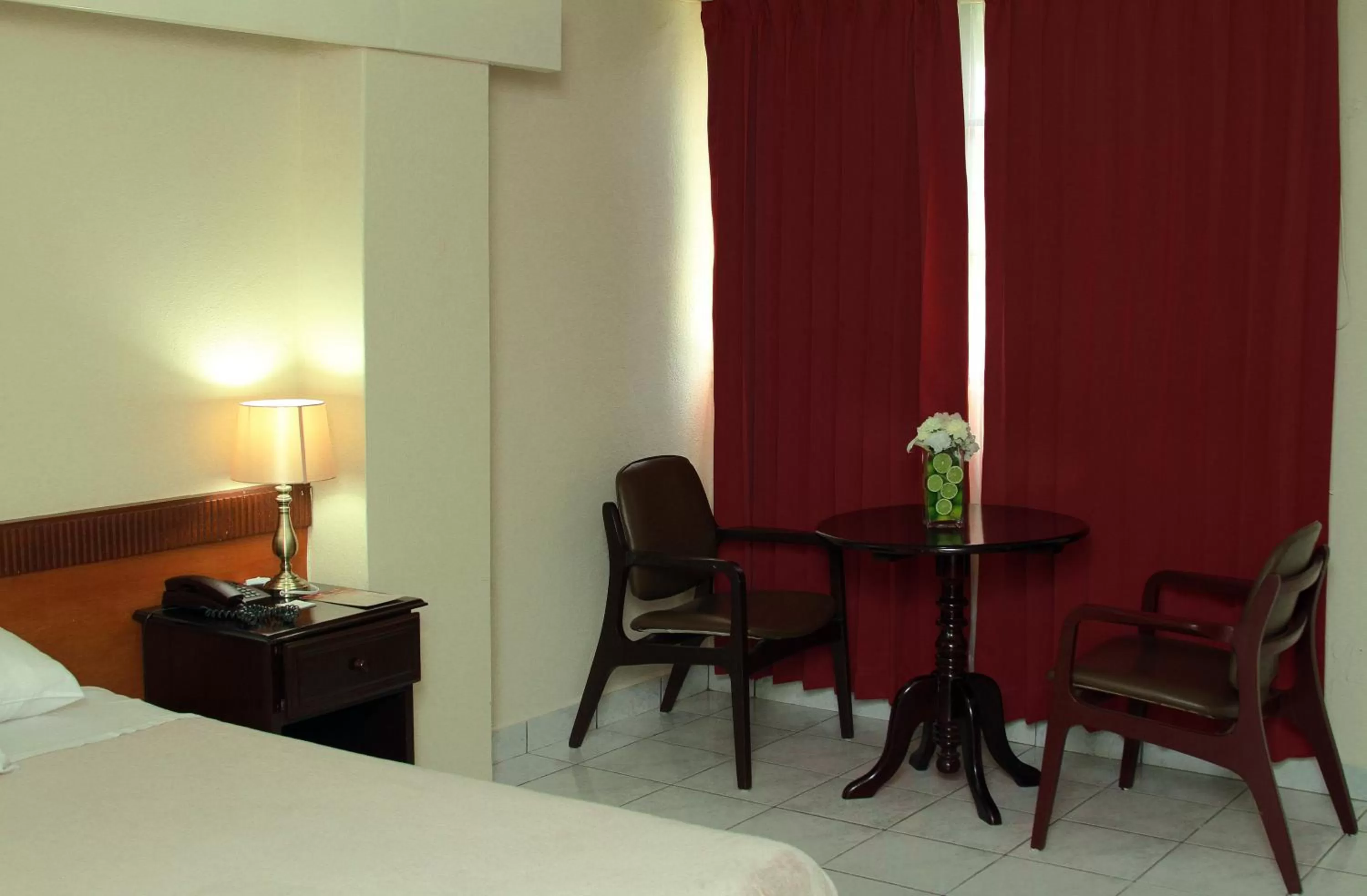 Photo of the whole room, Bed in Hotel Estrella