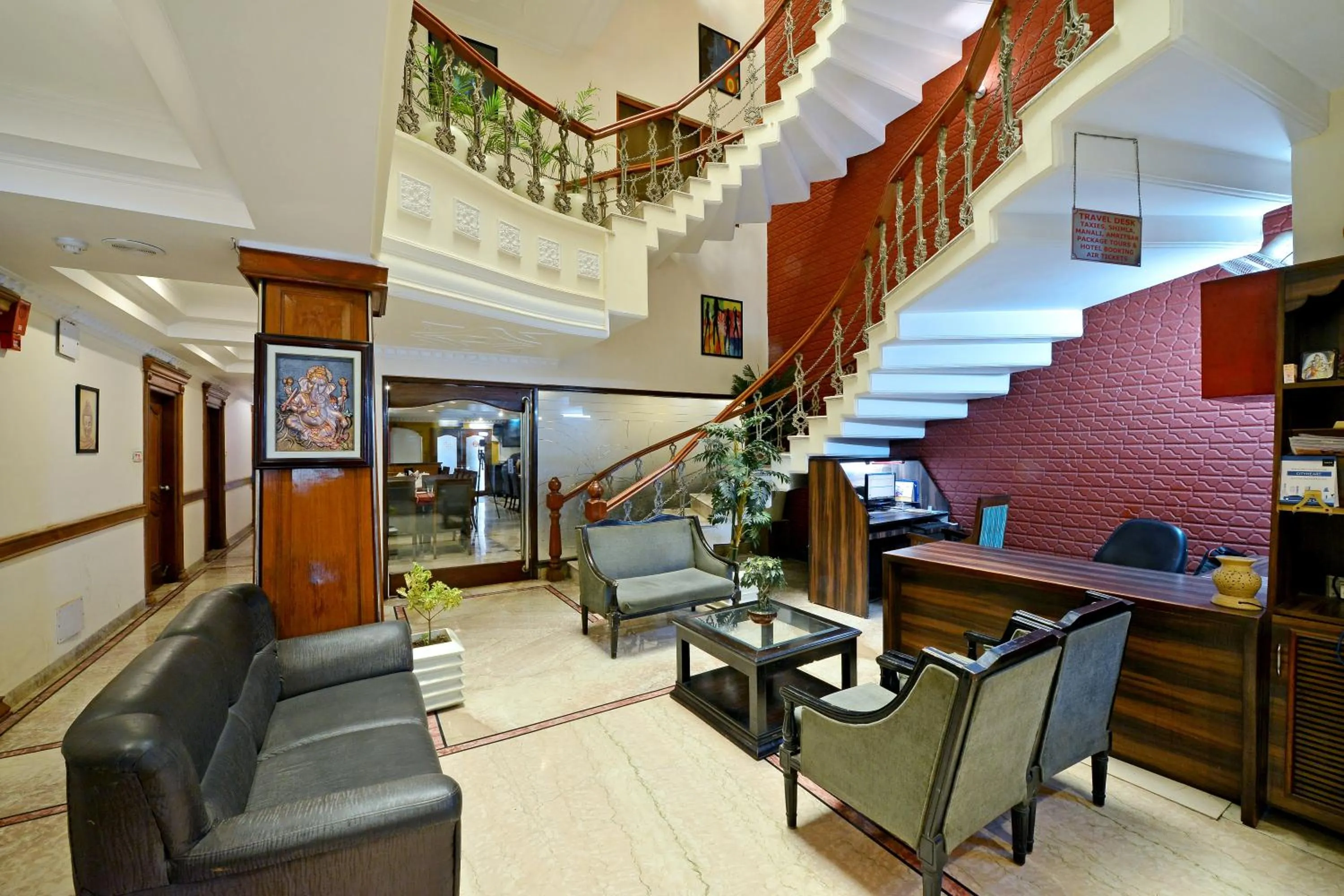 Lobby or reception in Hotel City Heart Premium