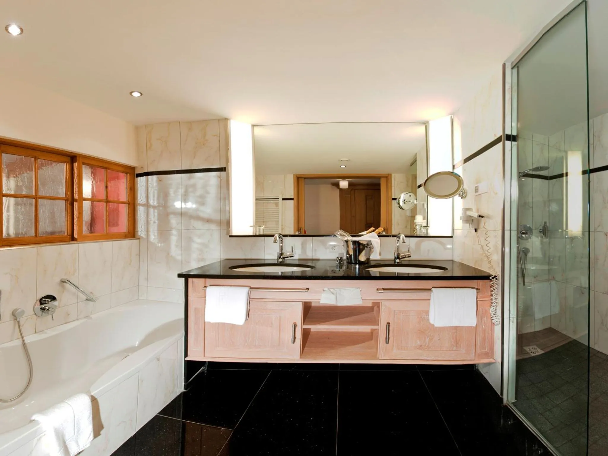 Bathroom in Wellnesshotel Schönruh - Adults only