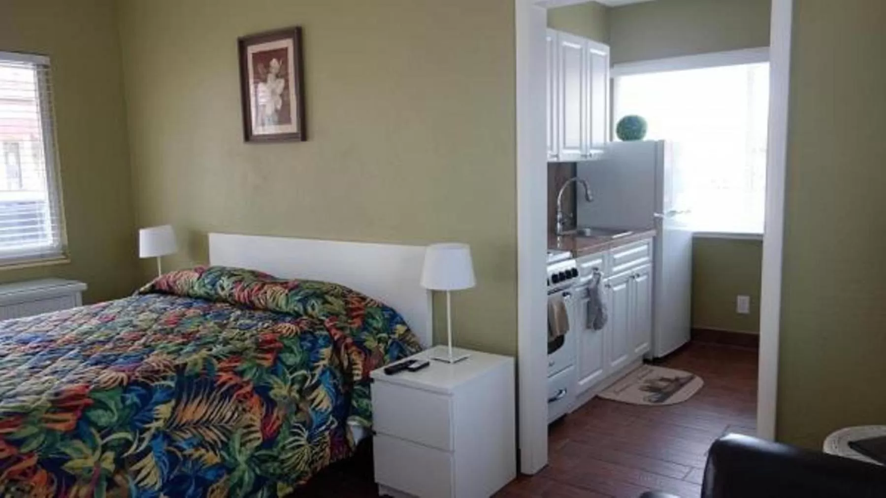 Photo of the whole room, Bed in Ocean Drive Villas