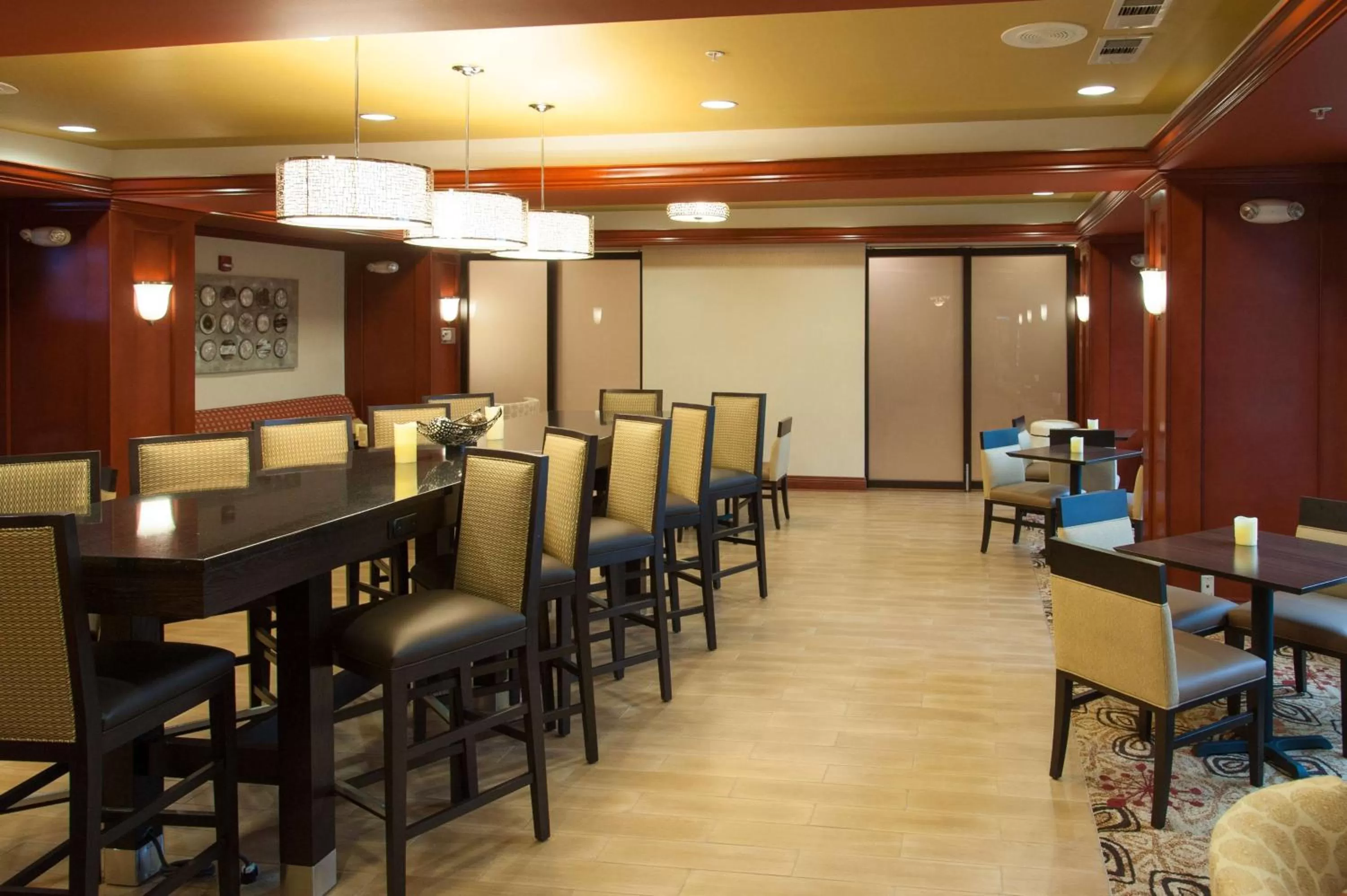 Restaurant/places to eat in Hampton Inn Enterprise