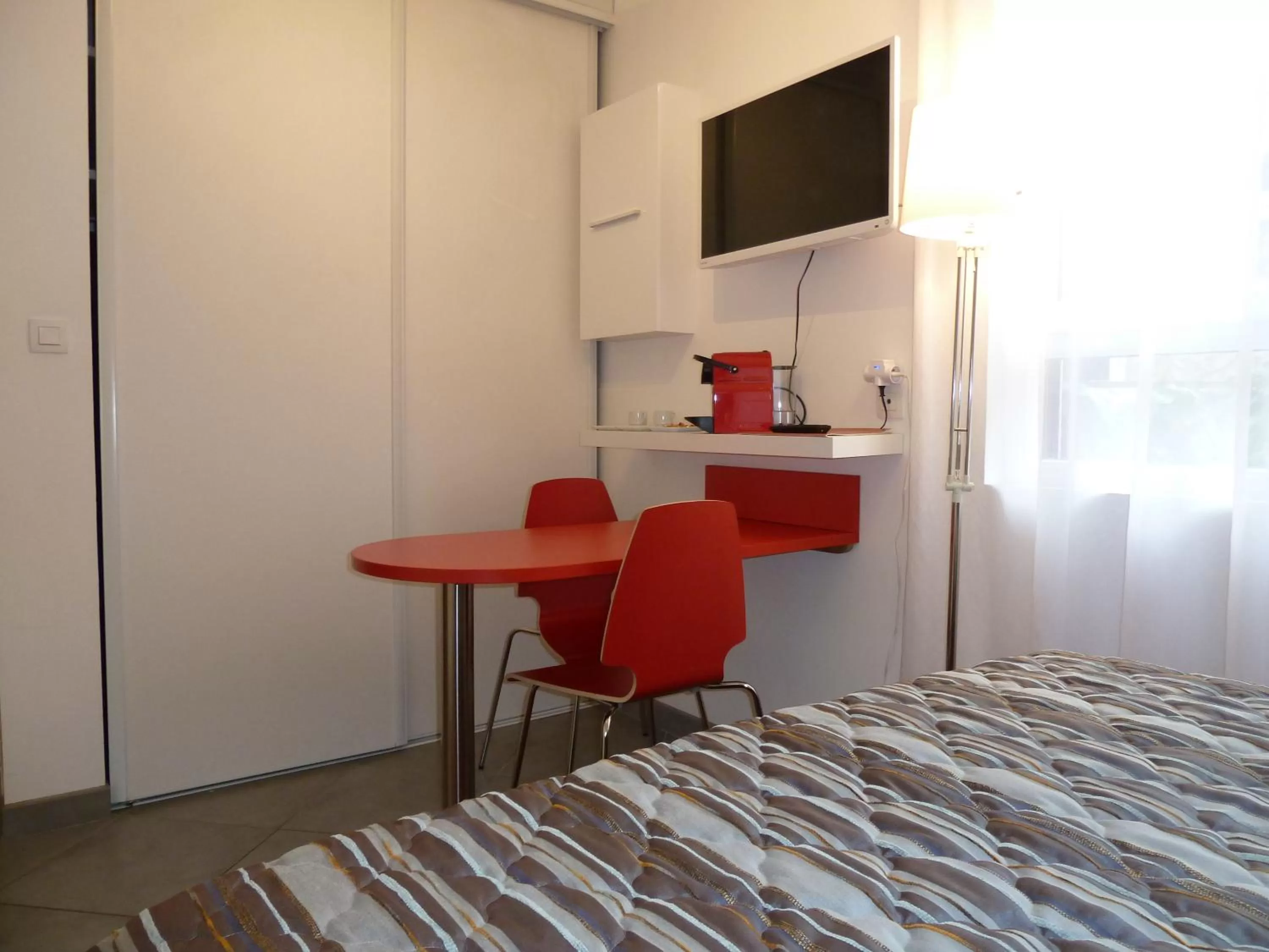 Bed in B&B "Clos Feuillat"