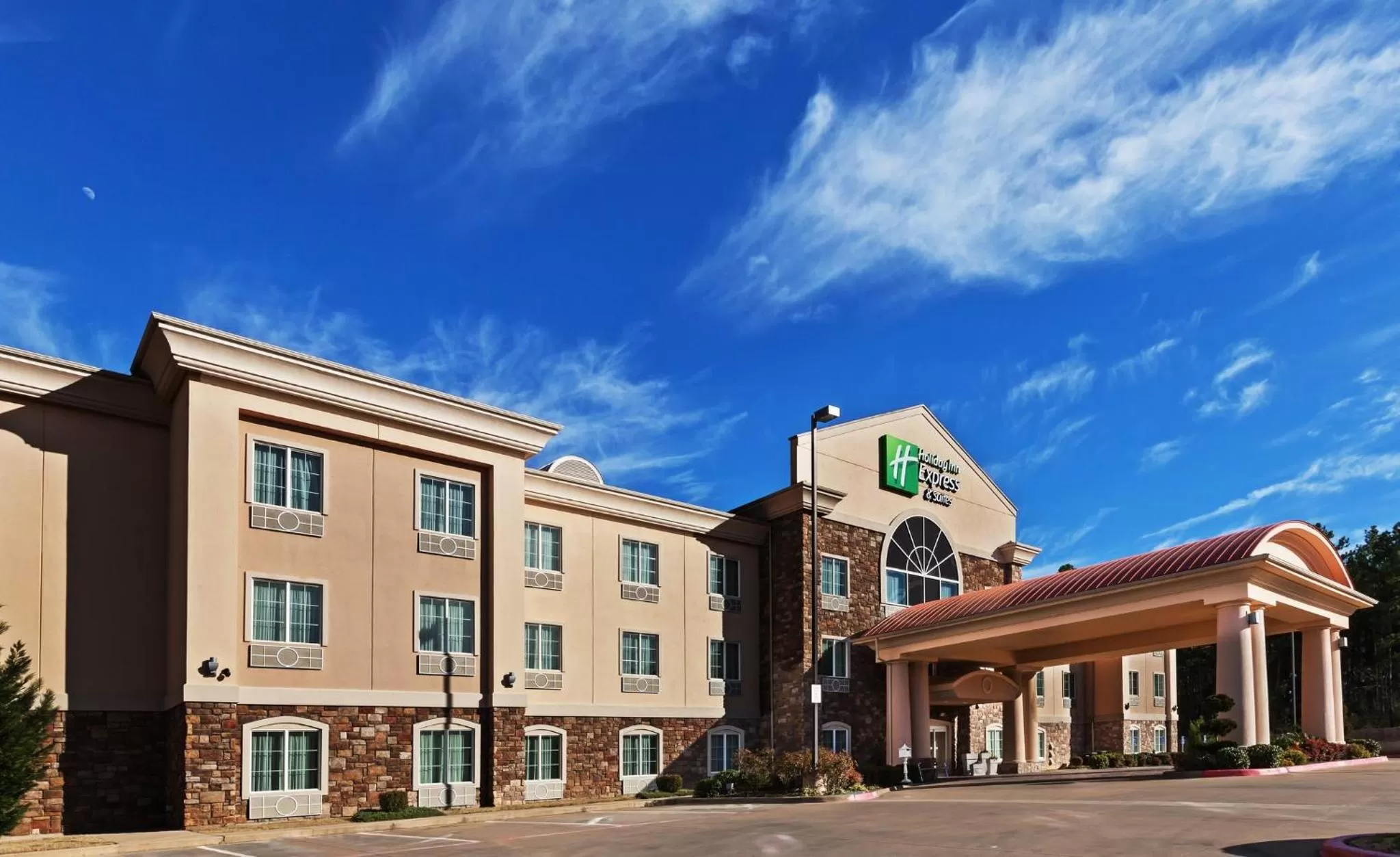 Property building in Holiday Inn Express Hotel & Suites Kilgore North by IHG