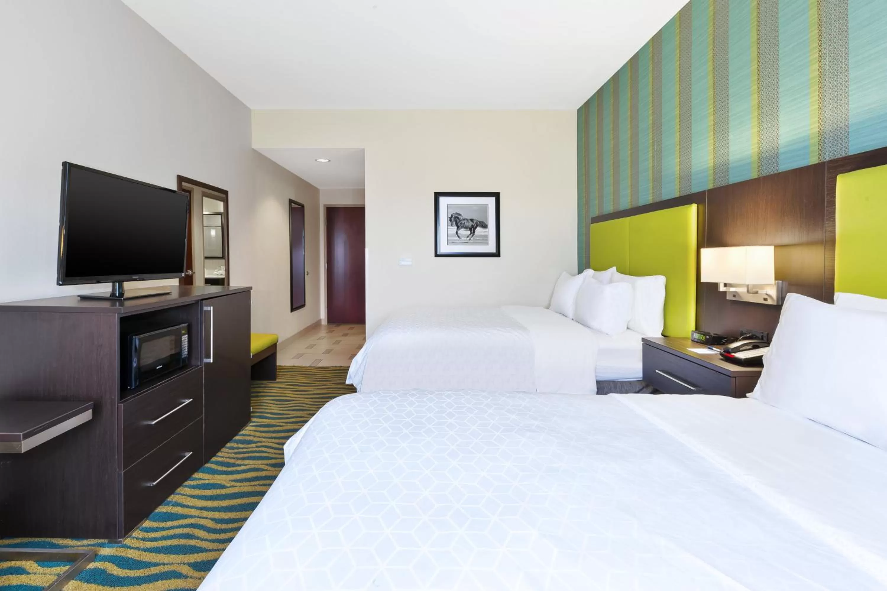 Photo of the whole room, Bed in Holiday Inn Express & Suites Southport - Oak Island Area by IHG