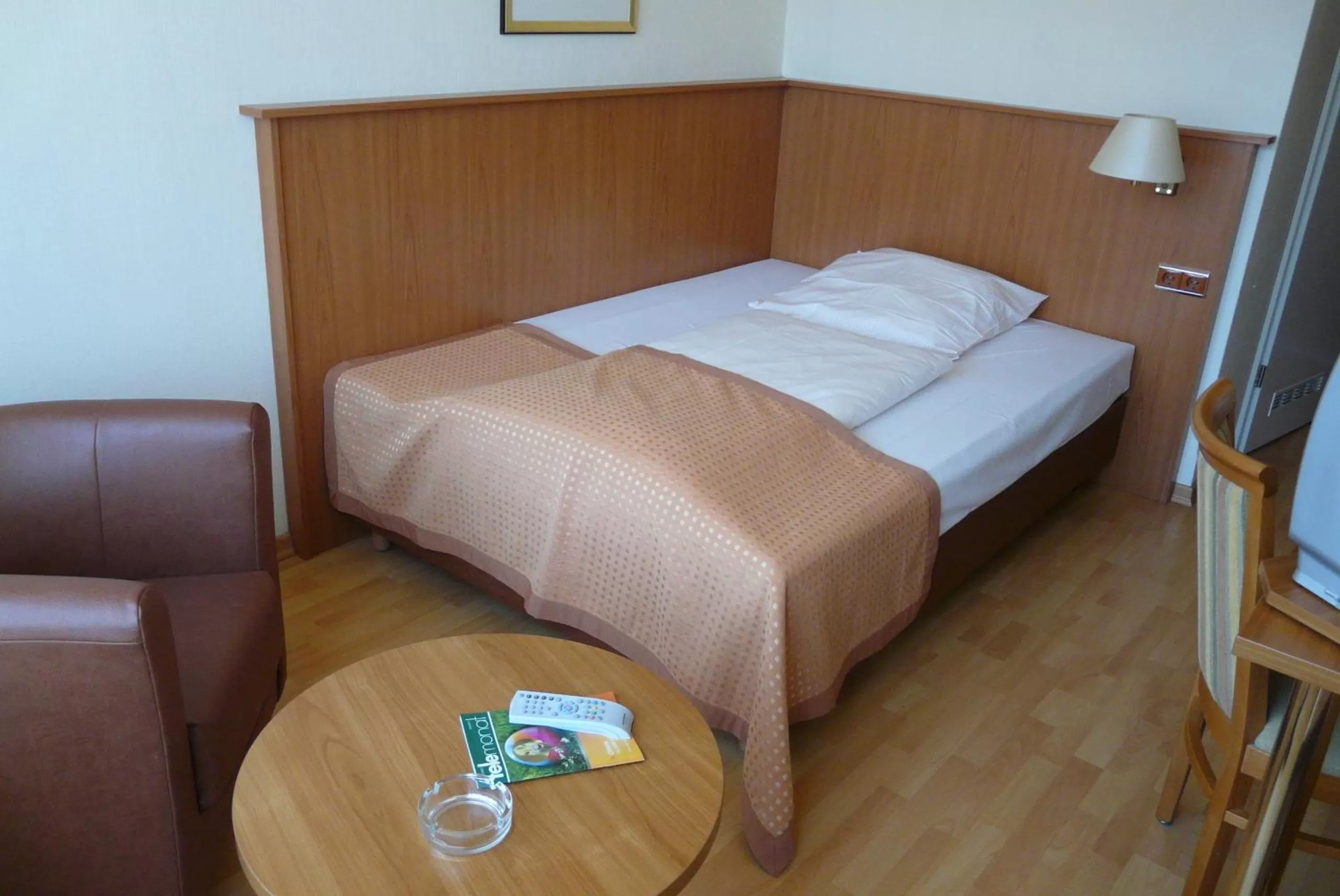 Bed in Traveller Hotel