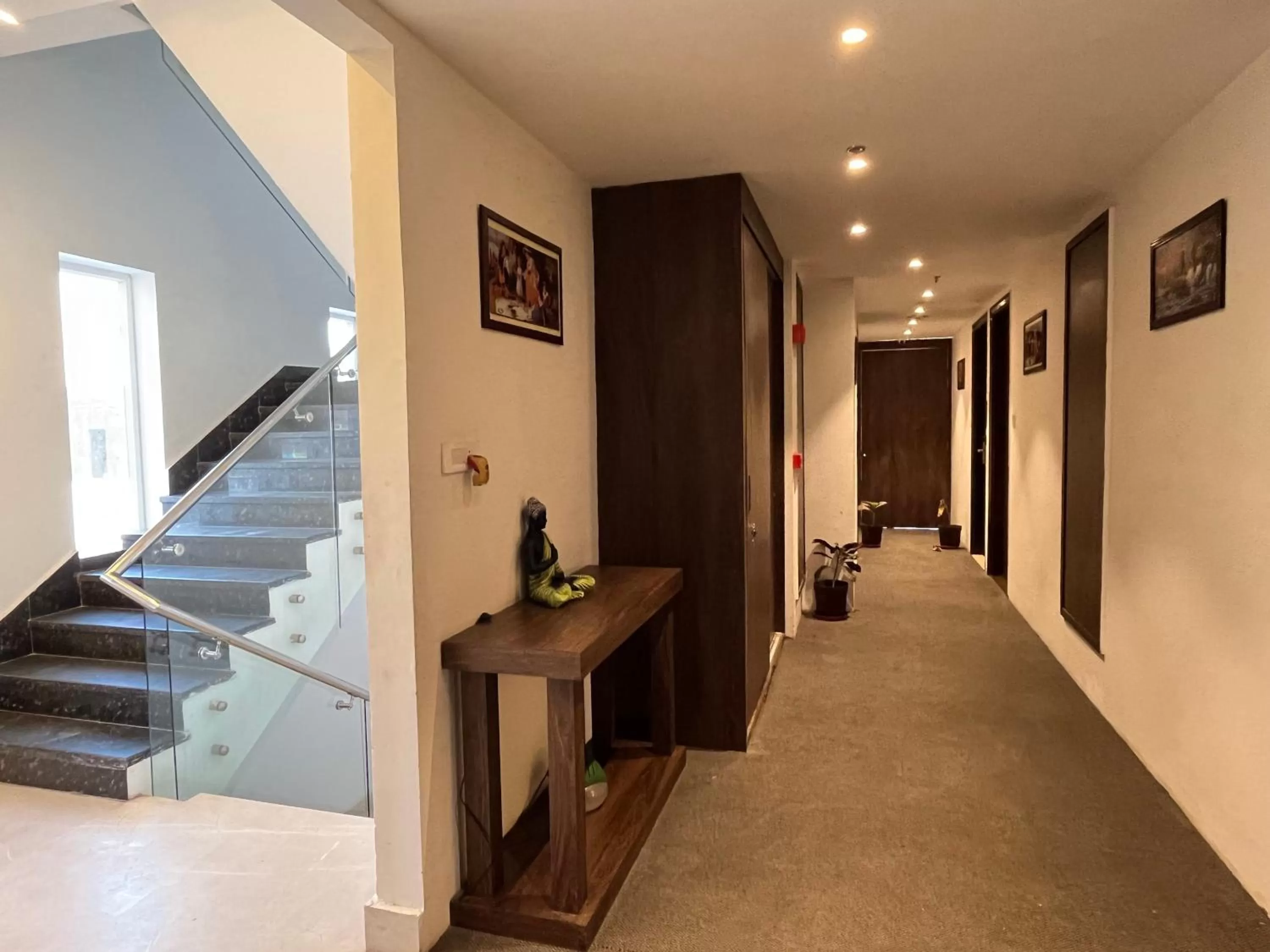 elevator in RRV Hotel