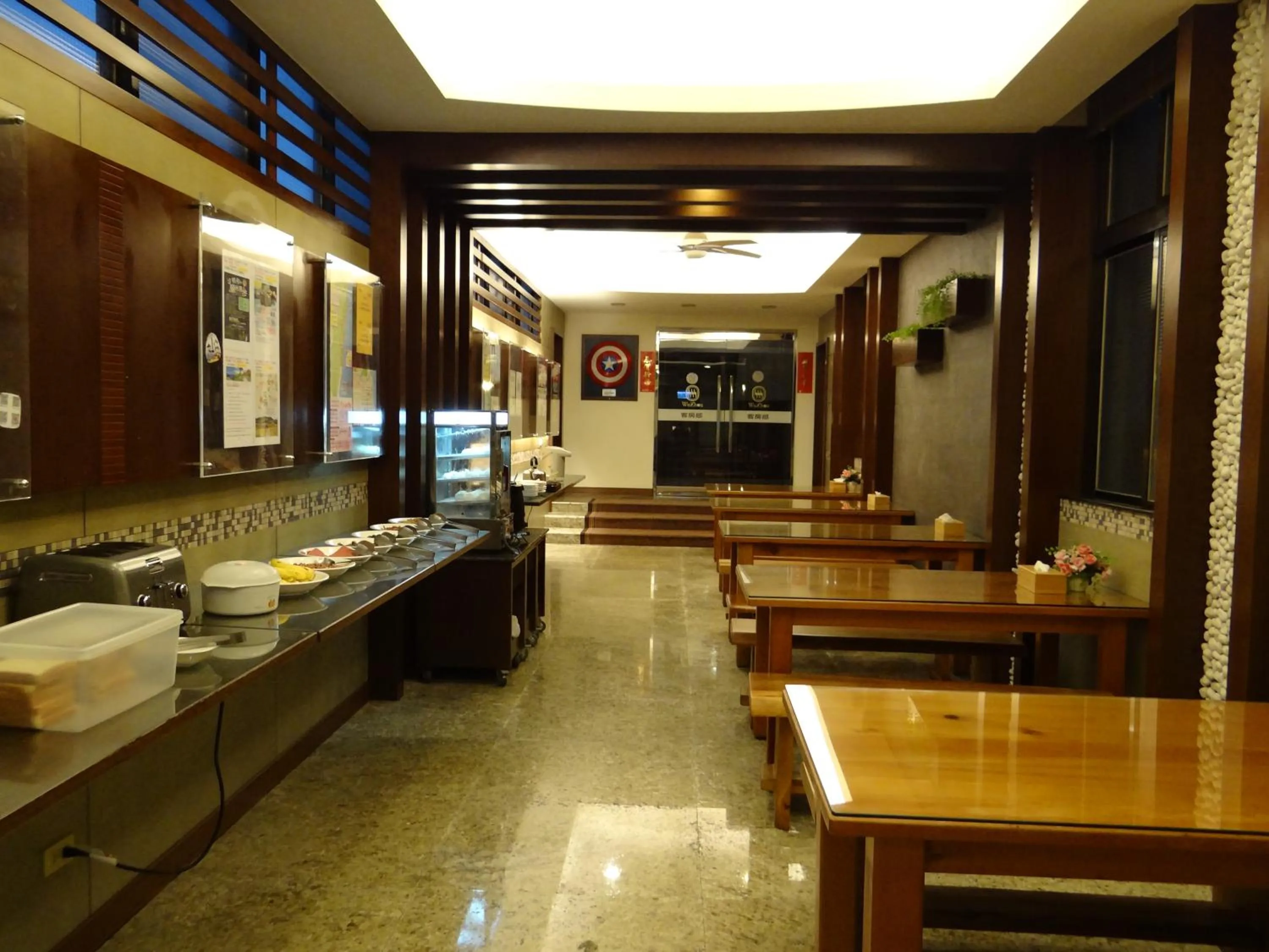 Restaurant/places to eat in Wuzhou Hotel