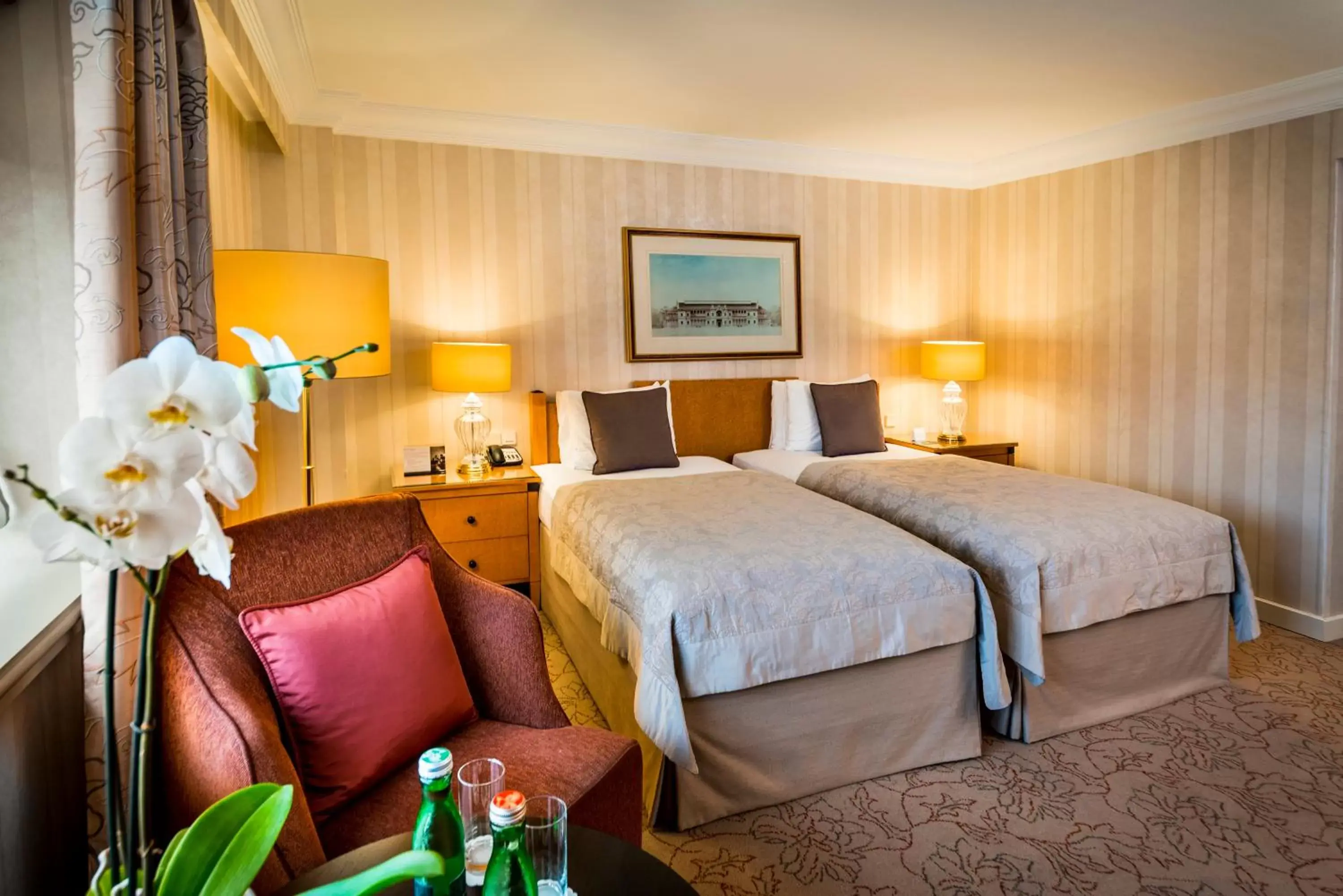 Classic Twin Room in InterContinental Wien by IHG Classic Twin Room in InterContinental Wien by IHG