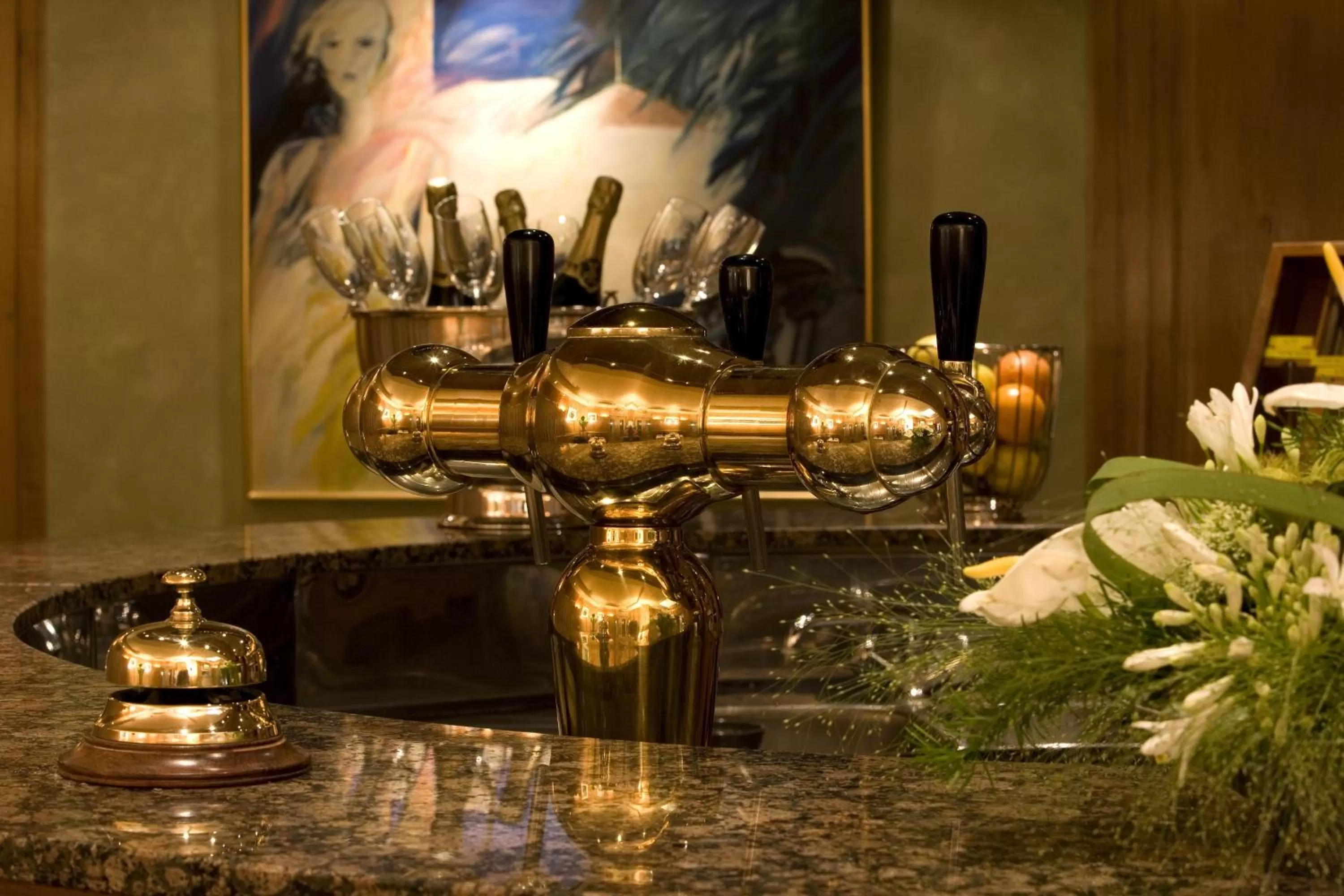 Lounge or bar in Hotel Pacific