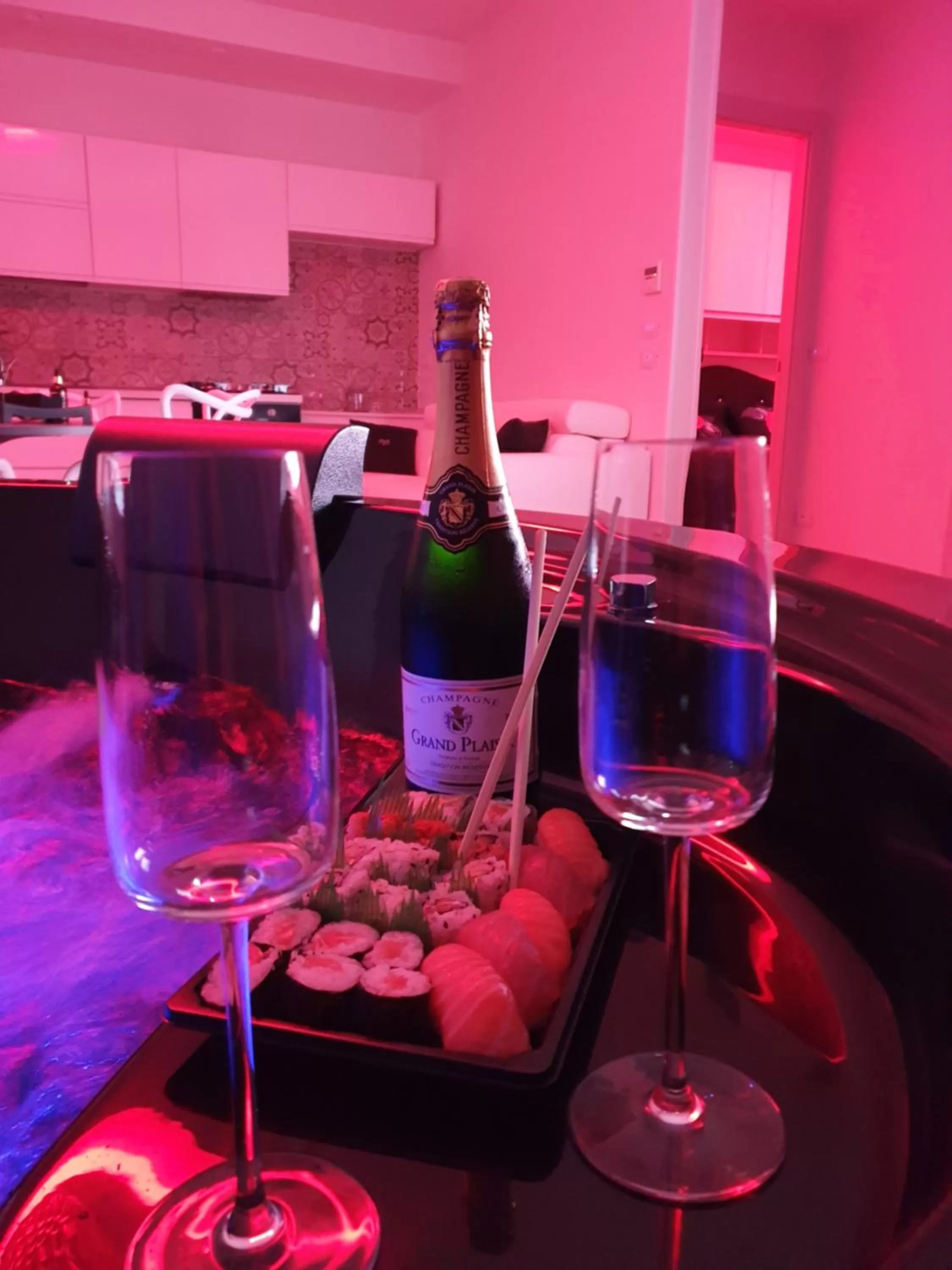 Food and drinks, Drinks in Pandora Luxury Suite