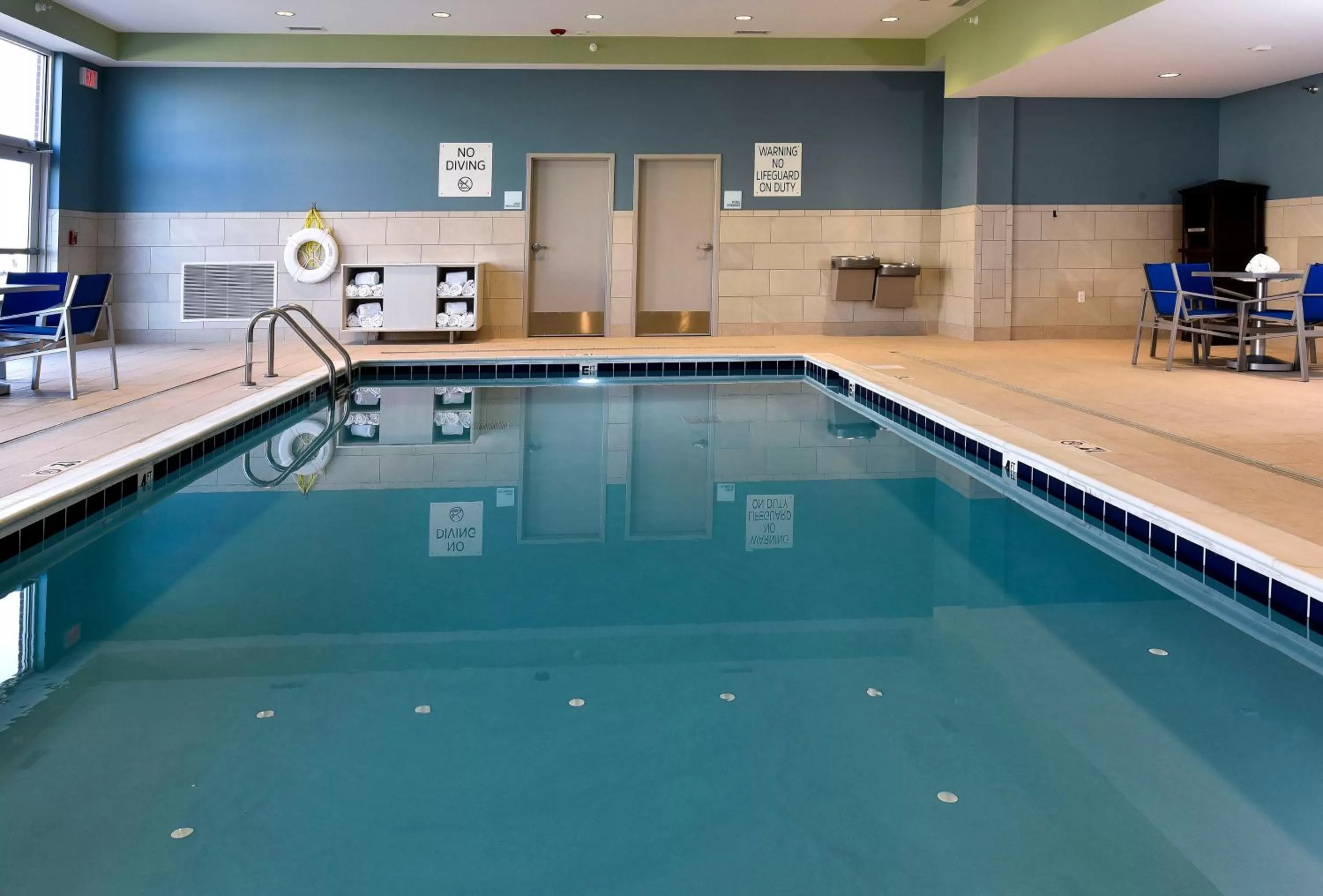 Swimming pool in Holiday Inn Express & Suites - Madisonville by IHG