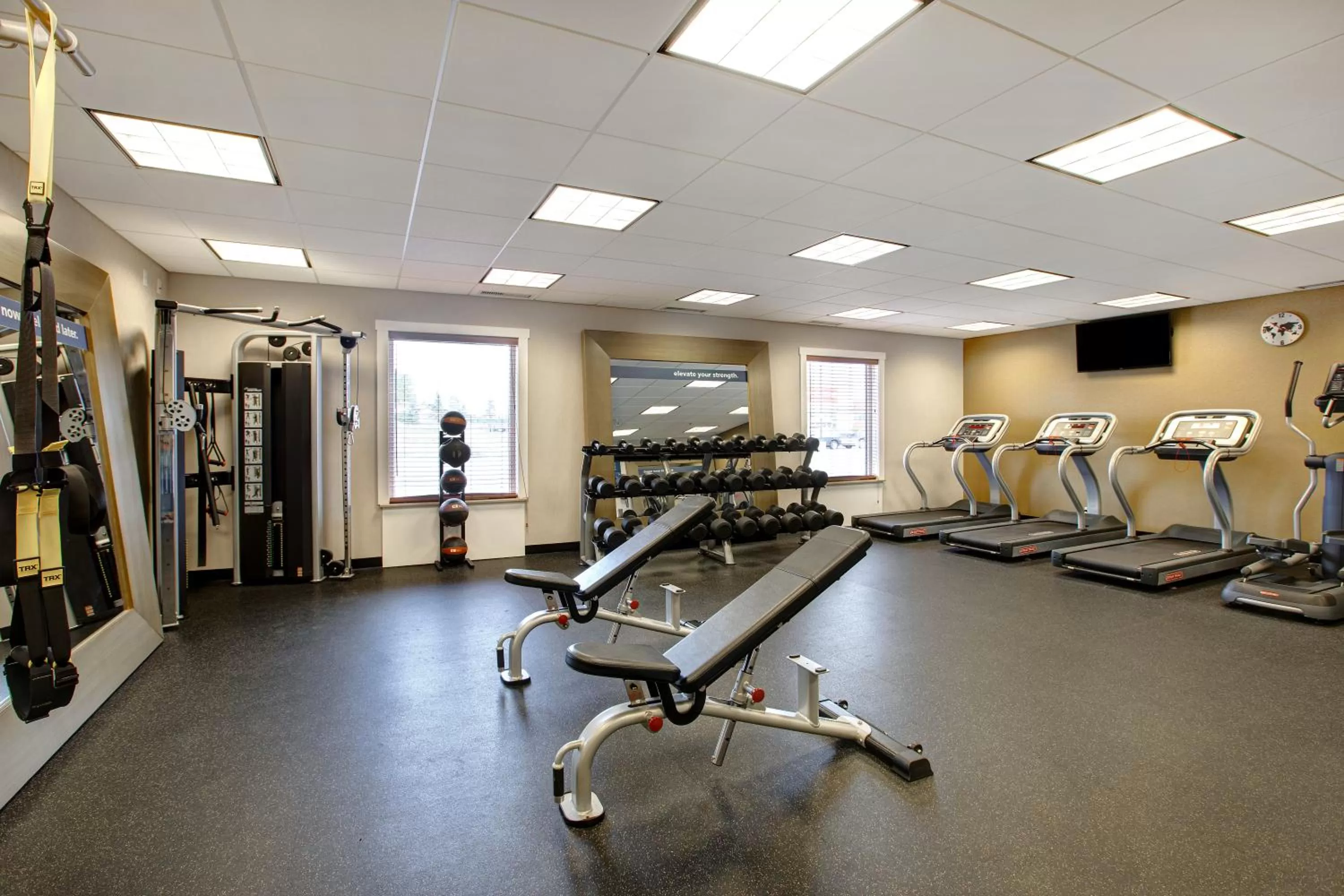 Fitness centre/facilities in Ramada by Wyndham St Paul AB
