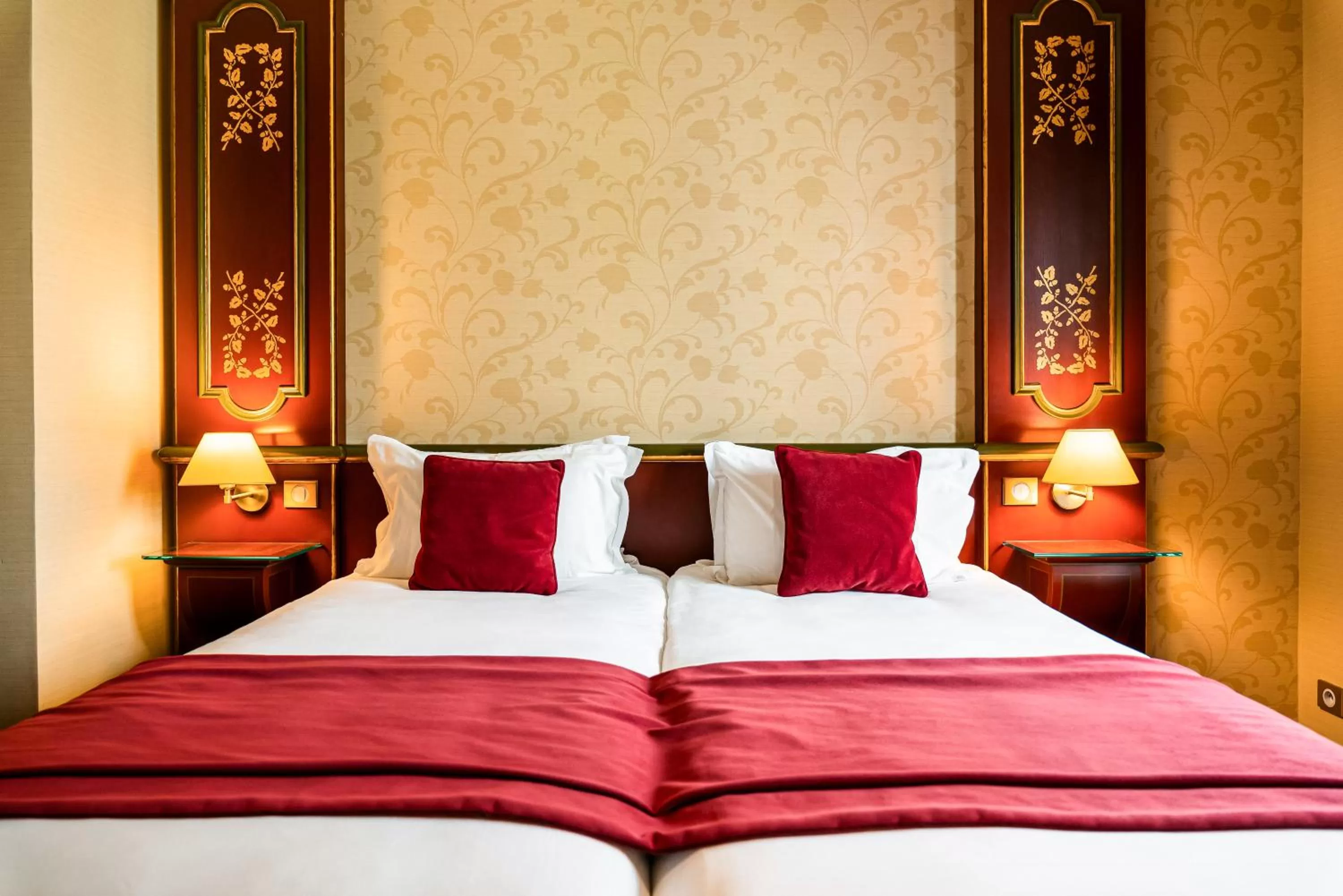 Bed in Villa Beaumarchais