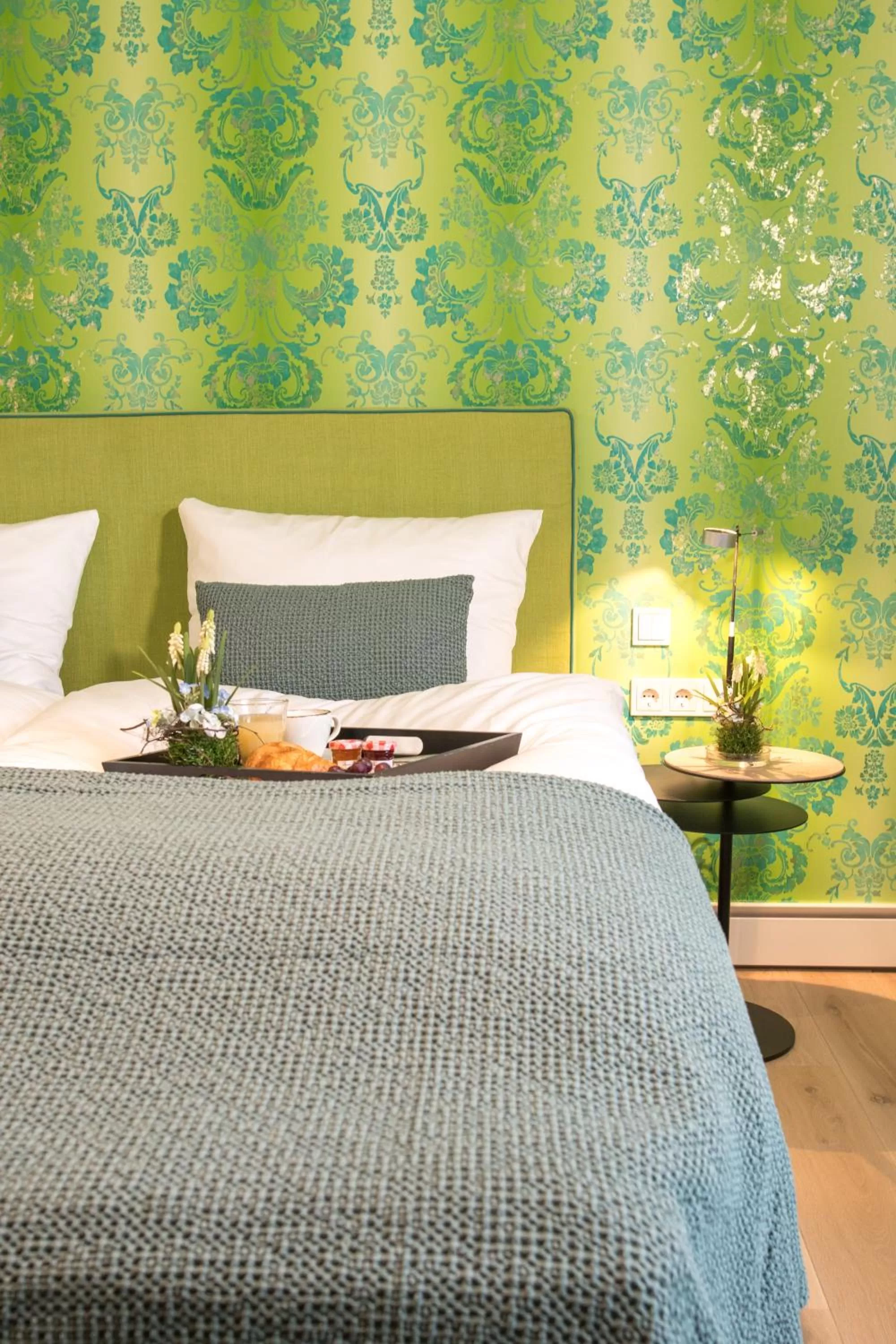 Decorative detail, Bed in Visbeker Deern Hotel Garni