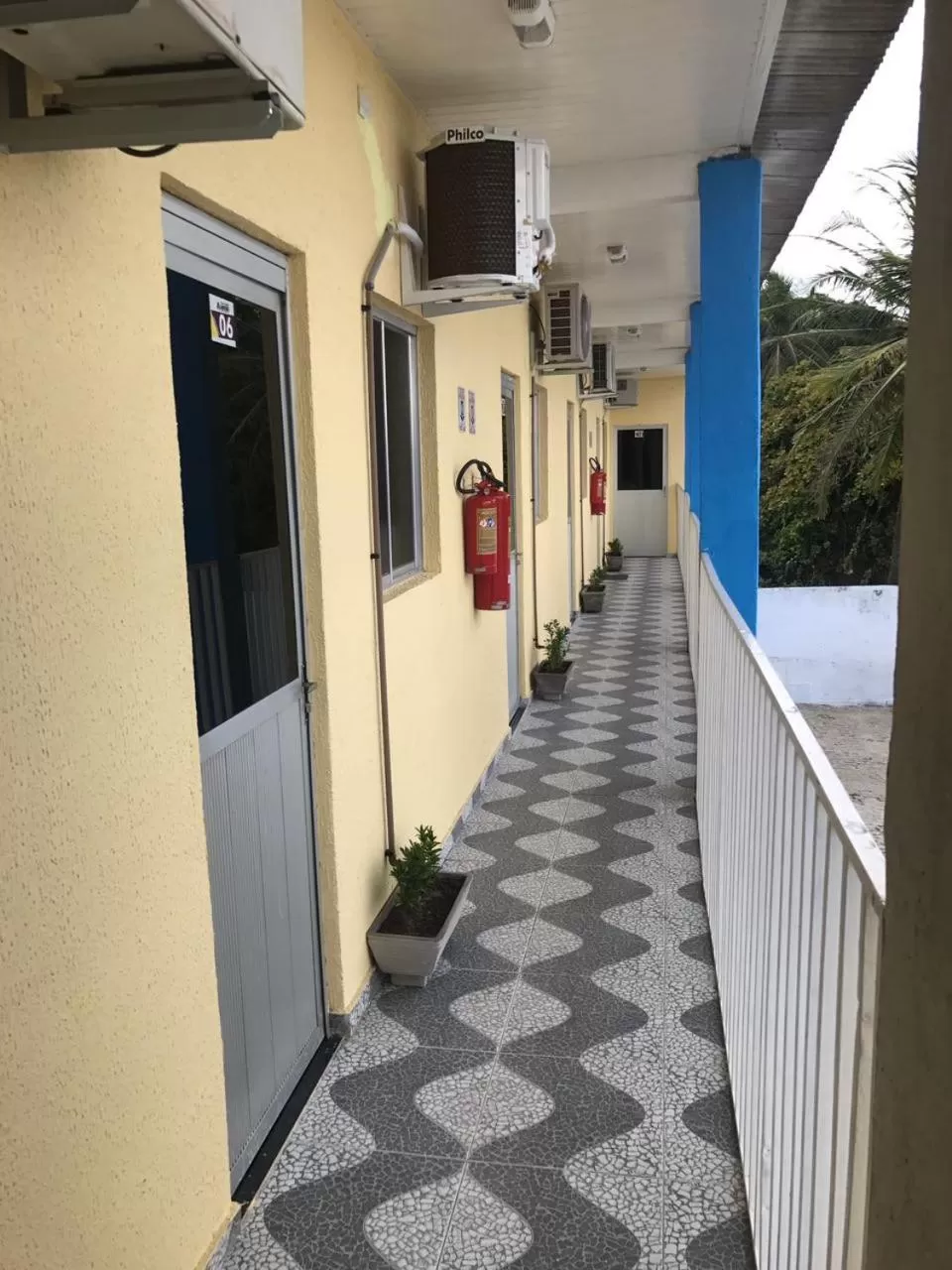 Facade/entrance in Pousada e Posto Amigão