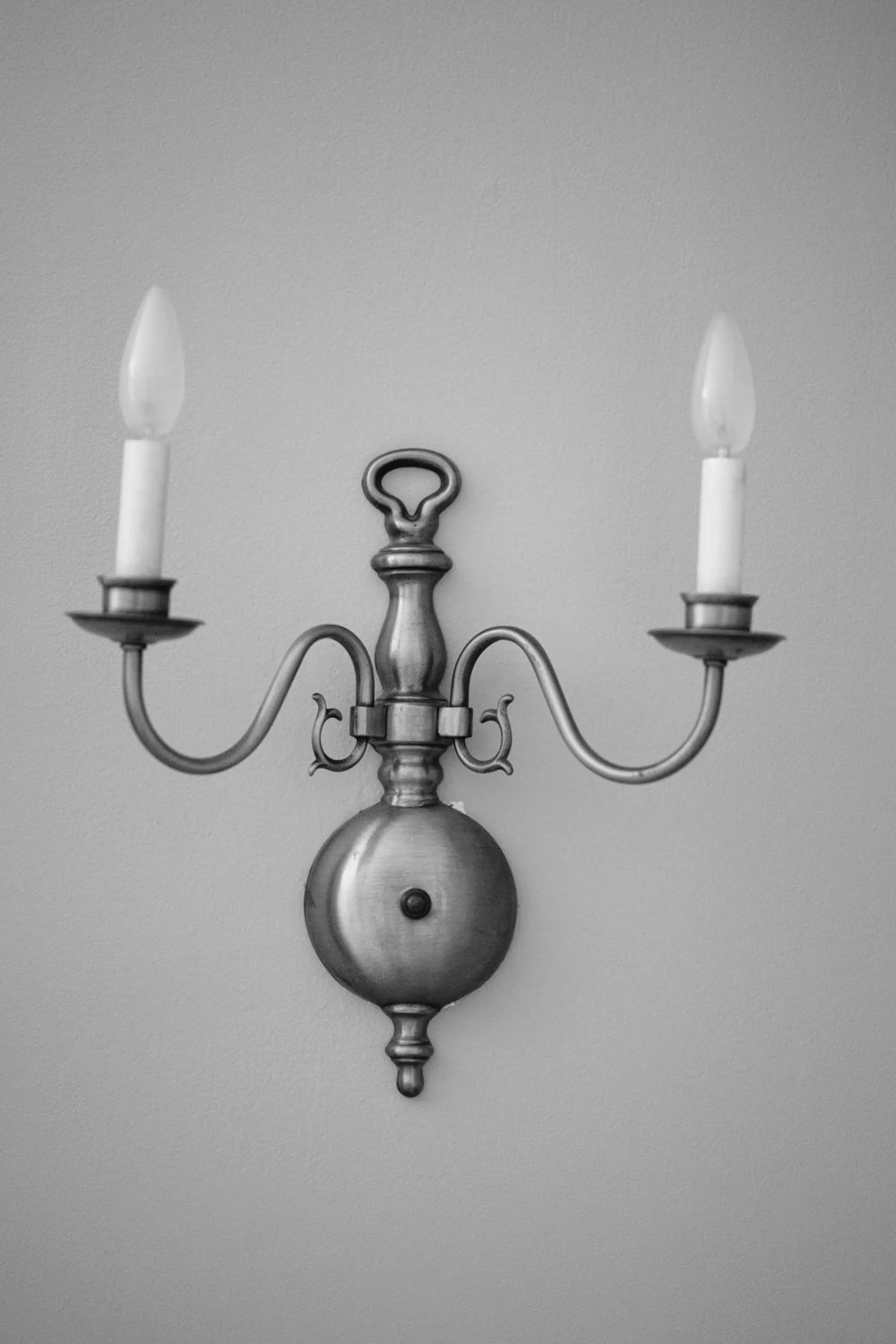 Decorative detail in Benn Conger Inn