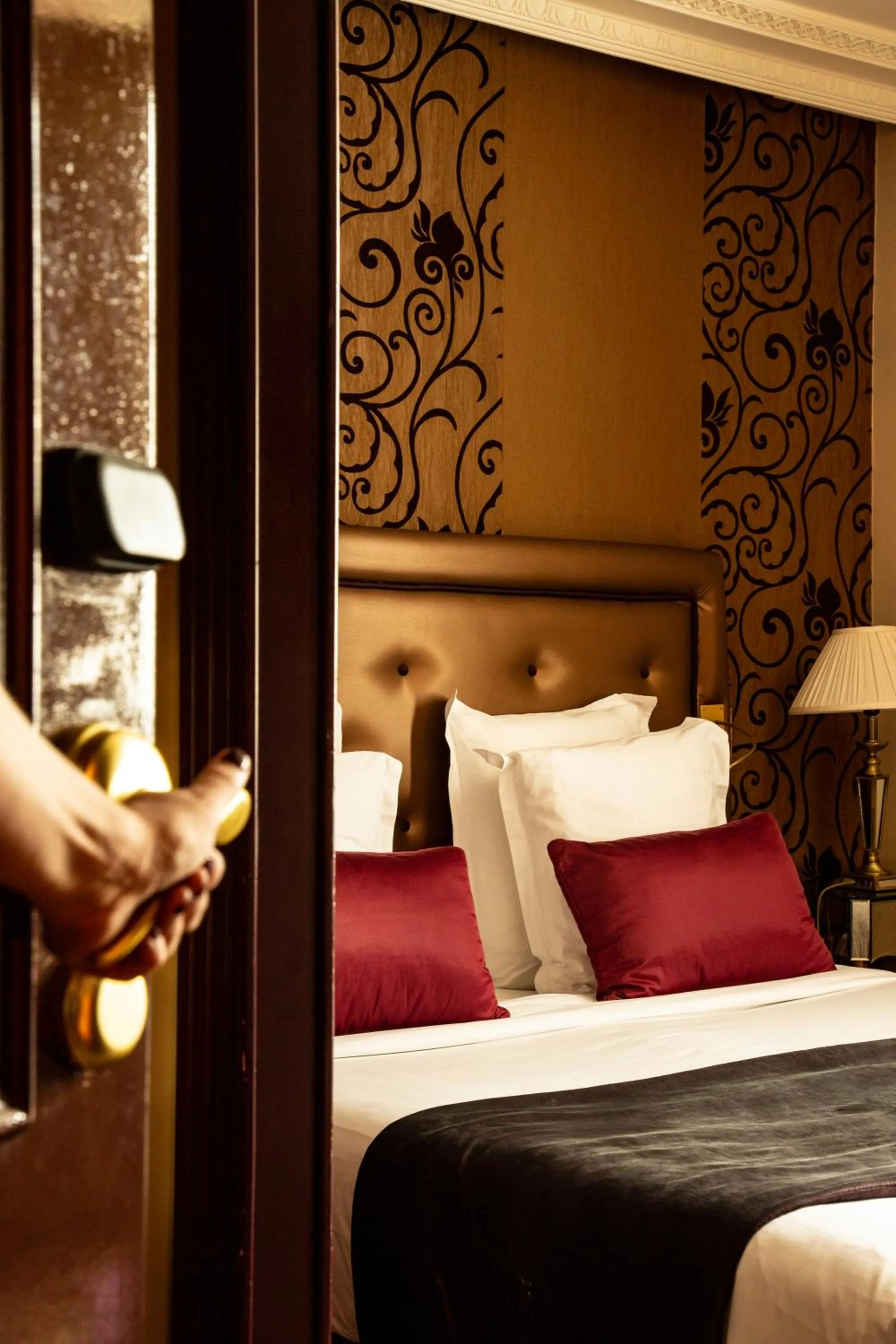 Bed in Hotel Du Beaumont