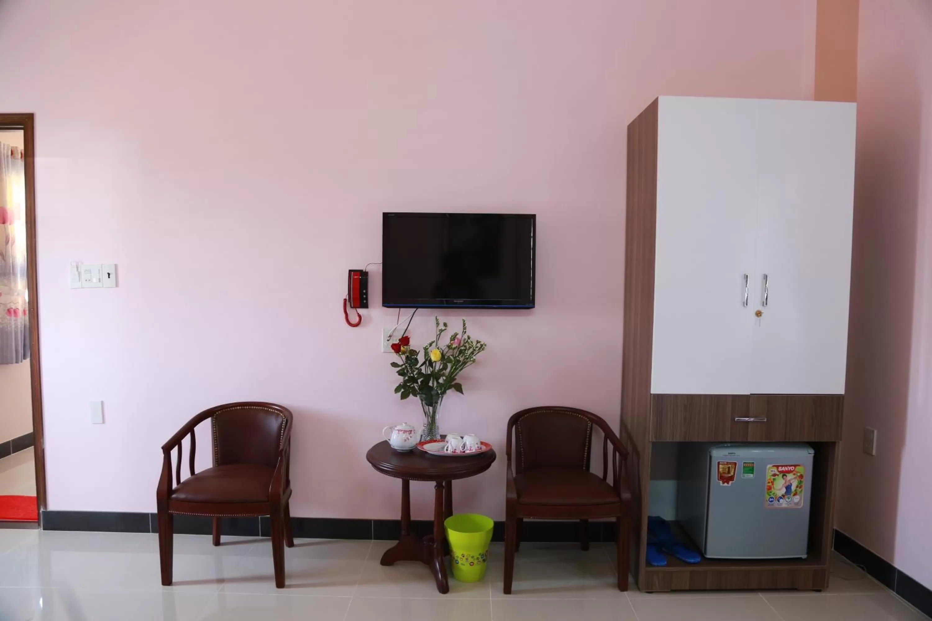 TV and multimedia in Ban Mai Hotel 66