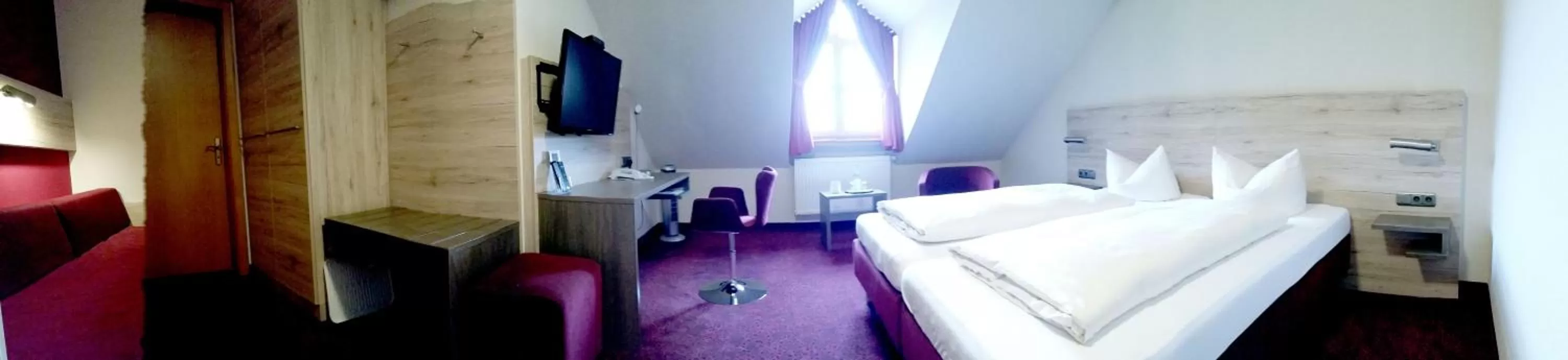 Photo of the whole room, Bed in Hotel-Restaurant Mayerhofer