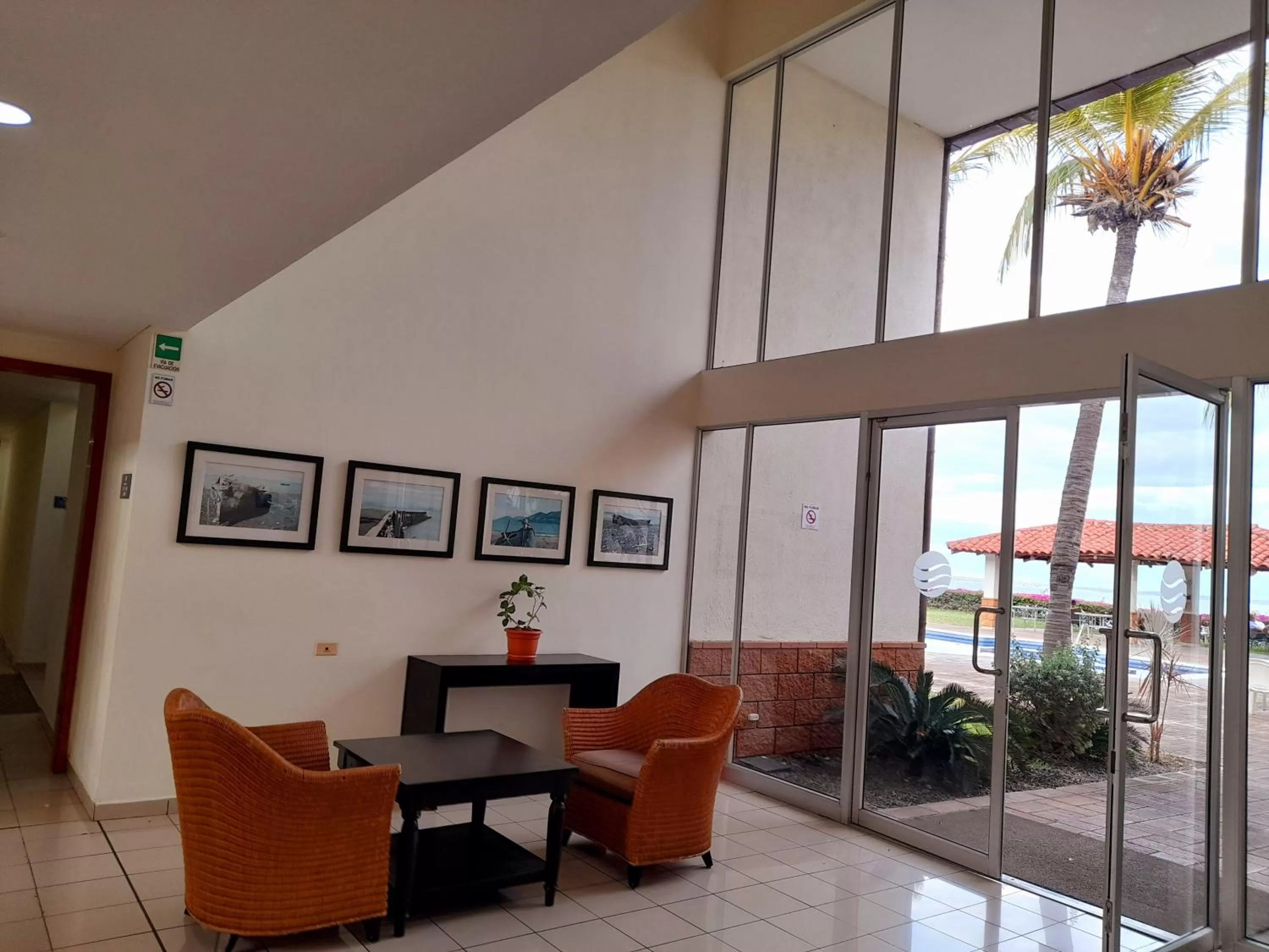 Lobby or reception in Comfort Inn Real La Union