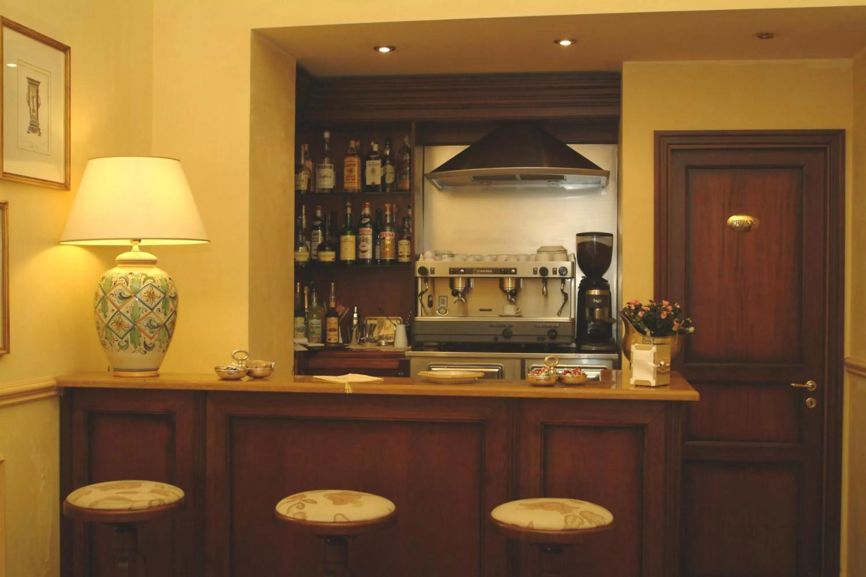 Lounge or bar in Hotel La Ville