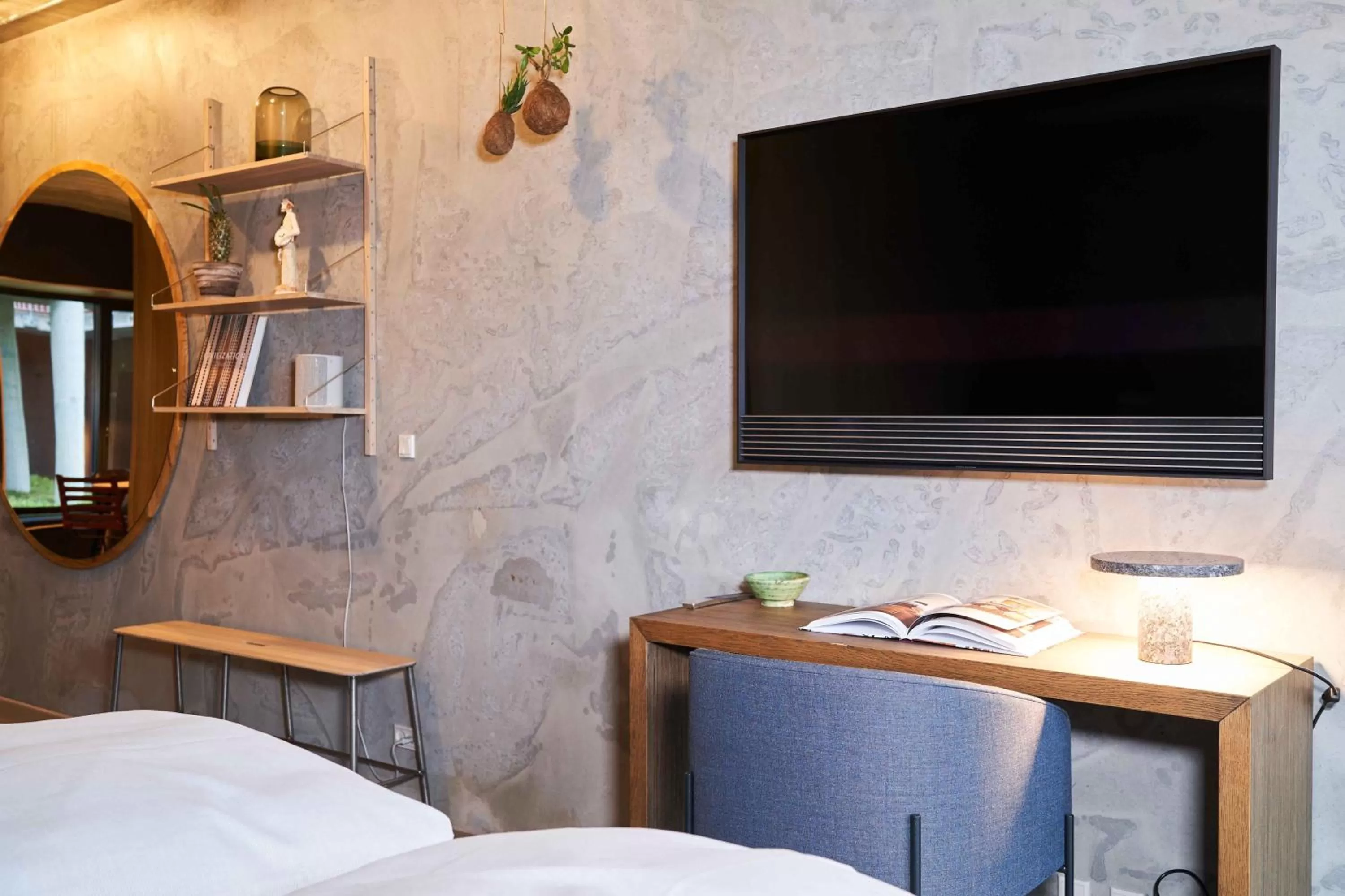 TV and multimedia, Bed in Hotel GUESTapart