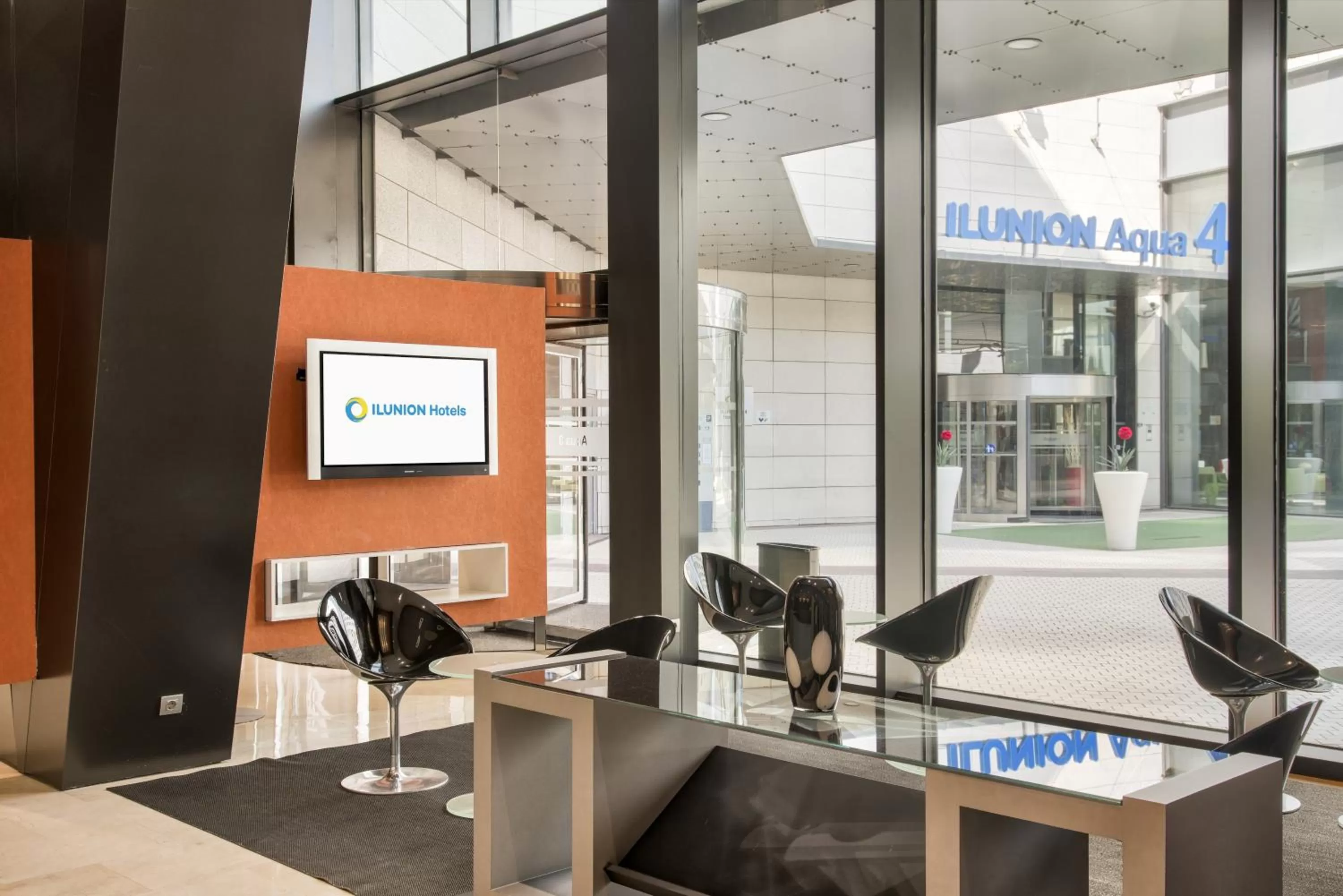Lobby or reception in Ilunion Aqua 3