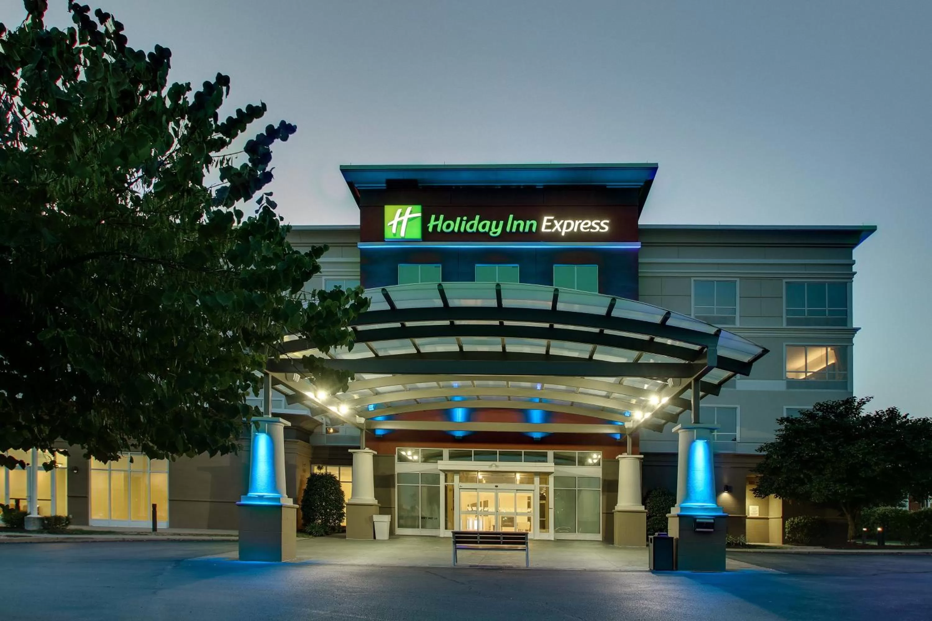 Property building in Holiday Inn Express Georgetown by IHG